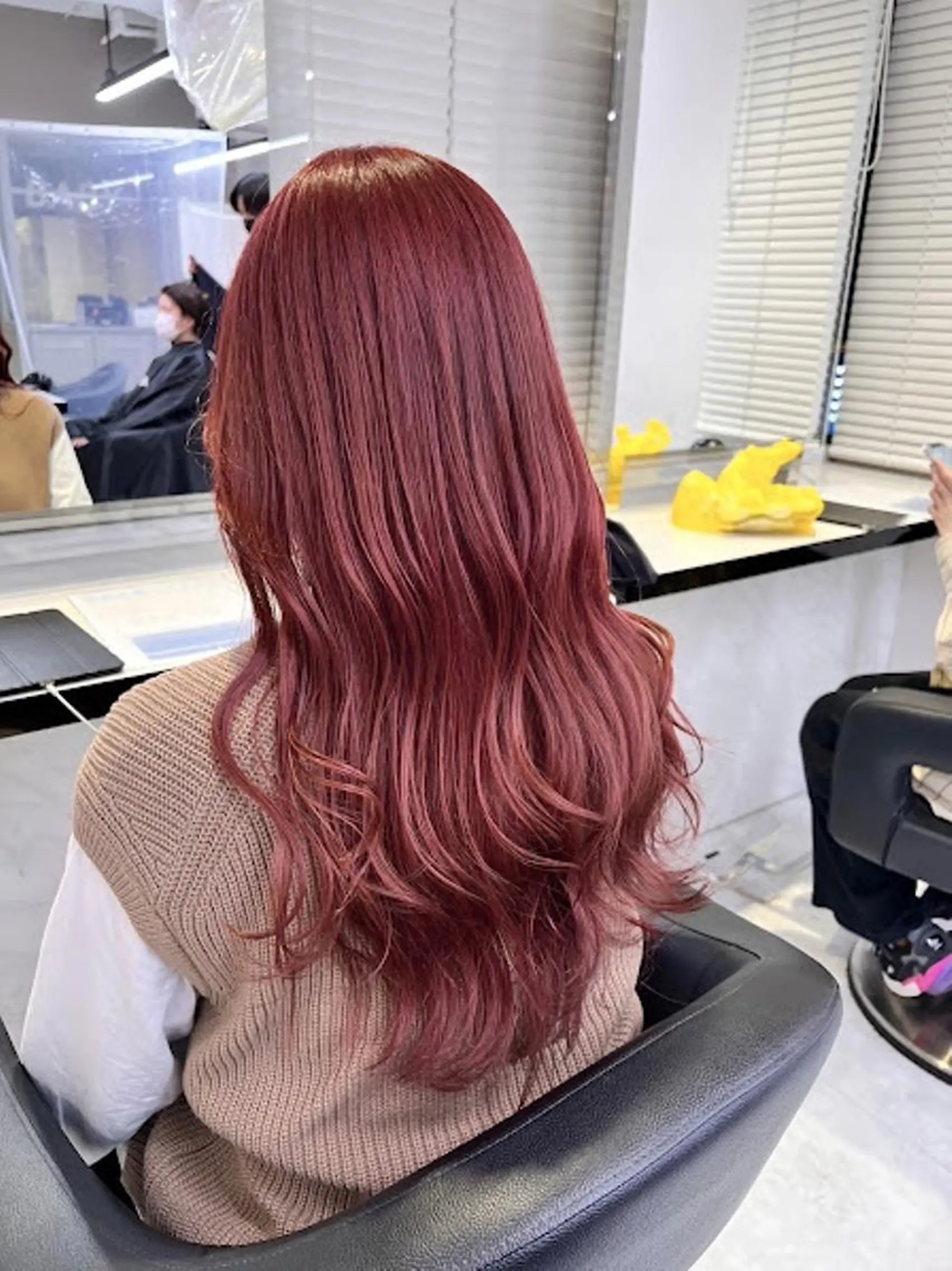 カラー 🥂UNITED公式 🥂横浜店🥂のヘアスタイル