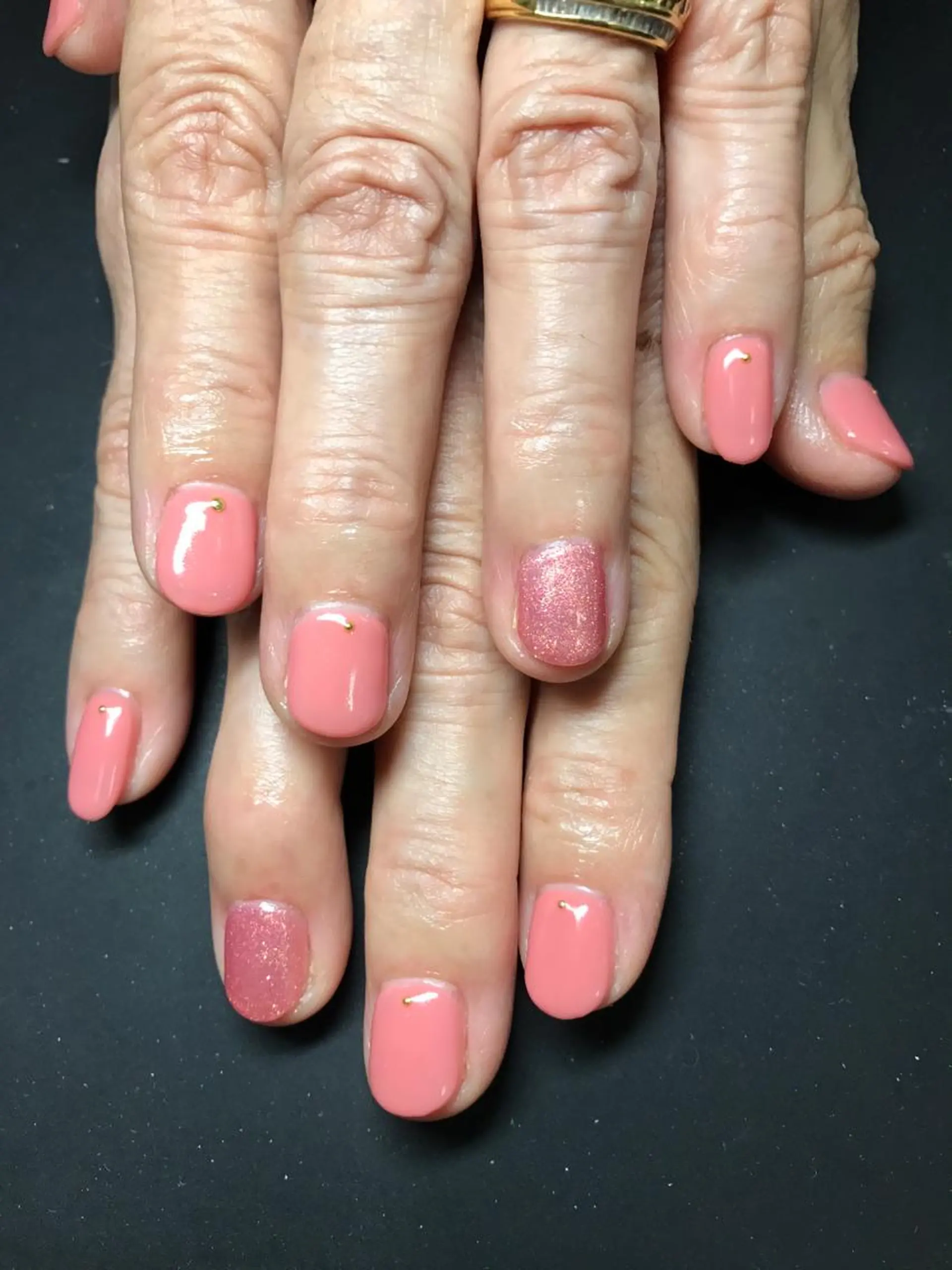 ネイル みんなの店所属・仲谷 つかさのエステ・リラクイメージ