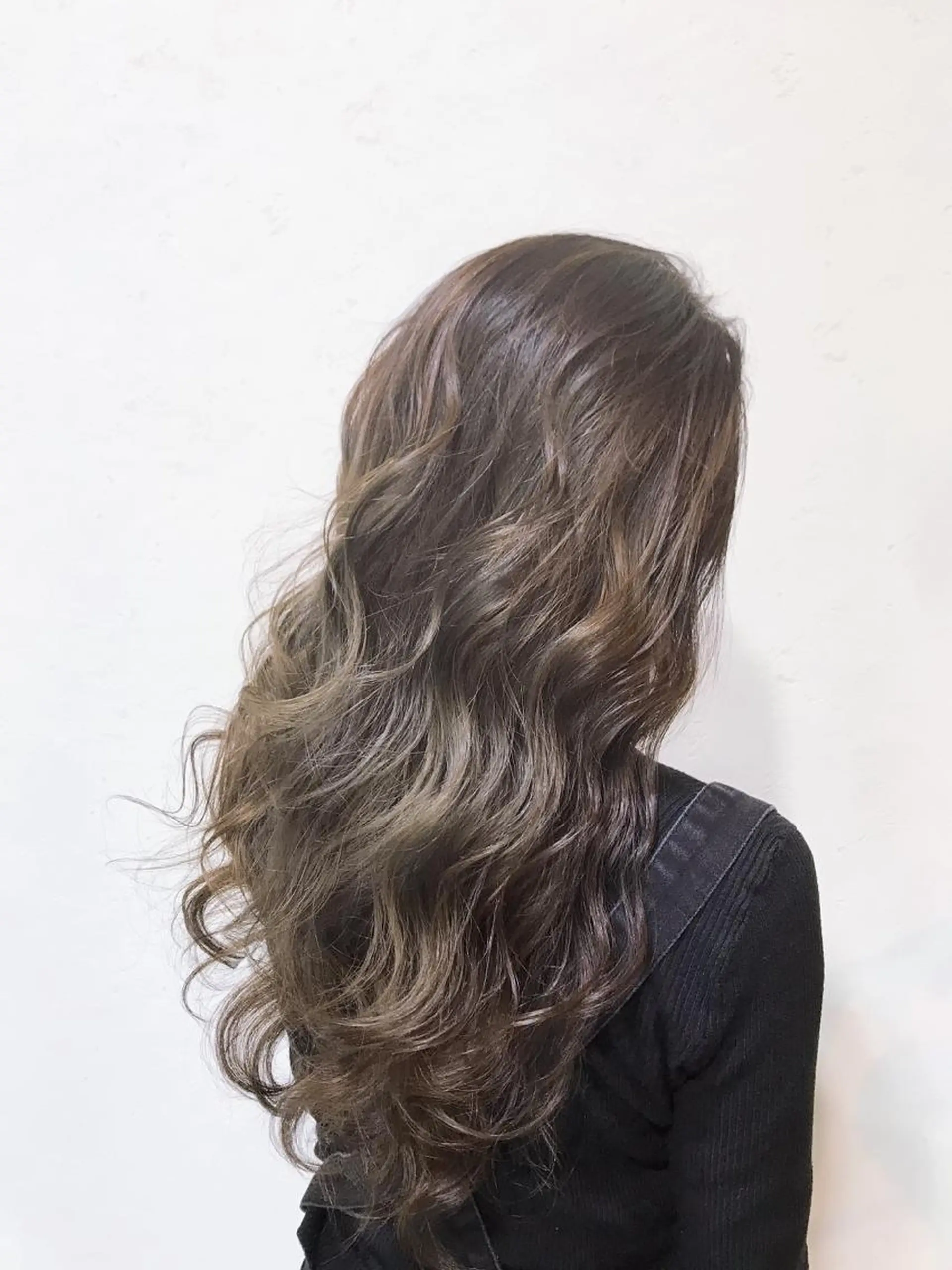 ロング カラー 天野 開のヘアスタイル