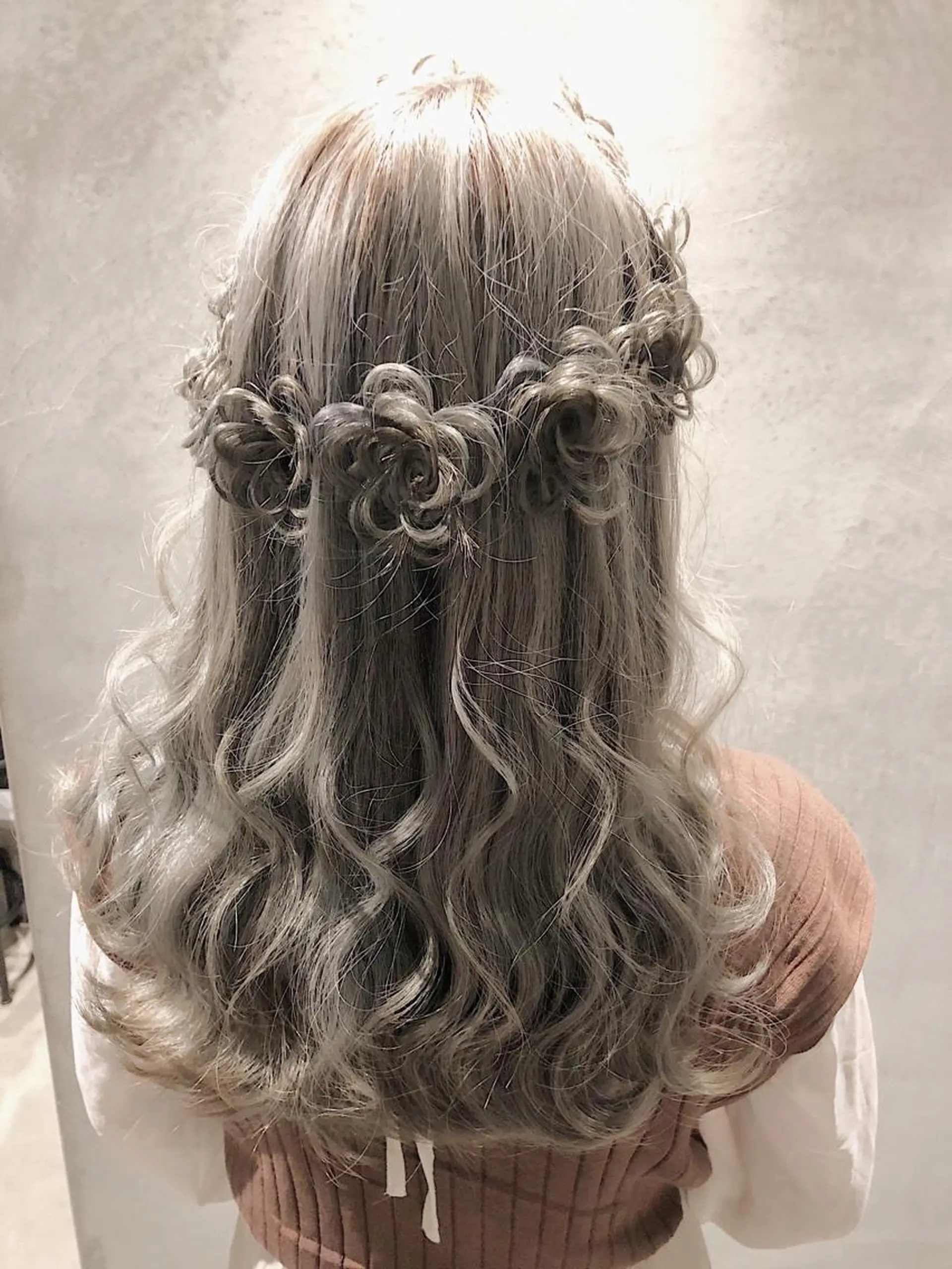 ミディアム アワ ダイキのヘアスタイル