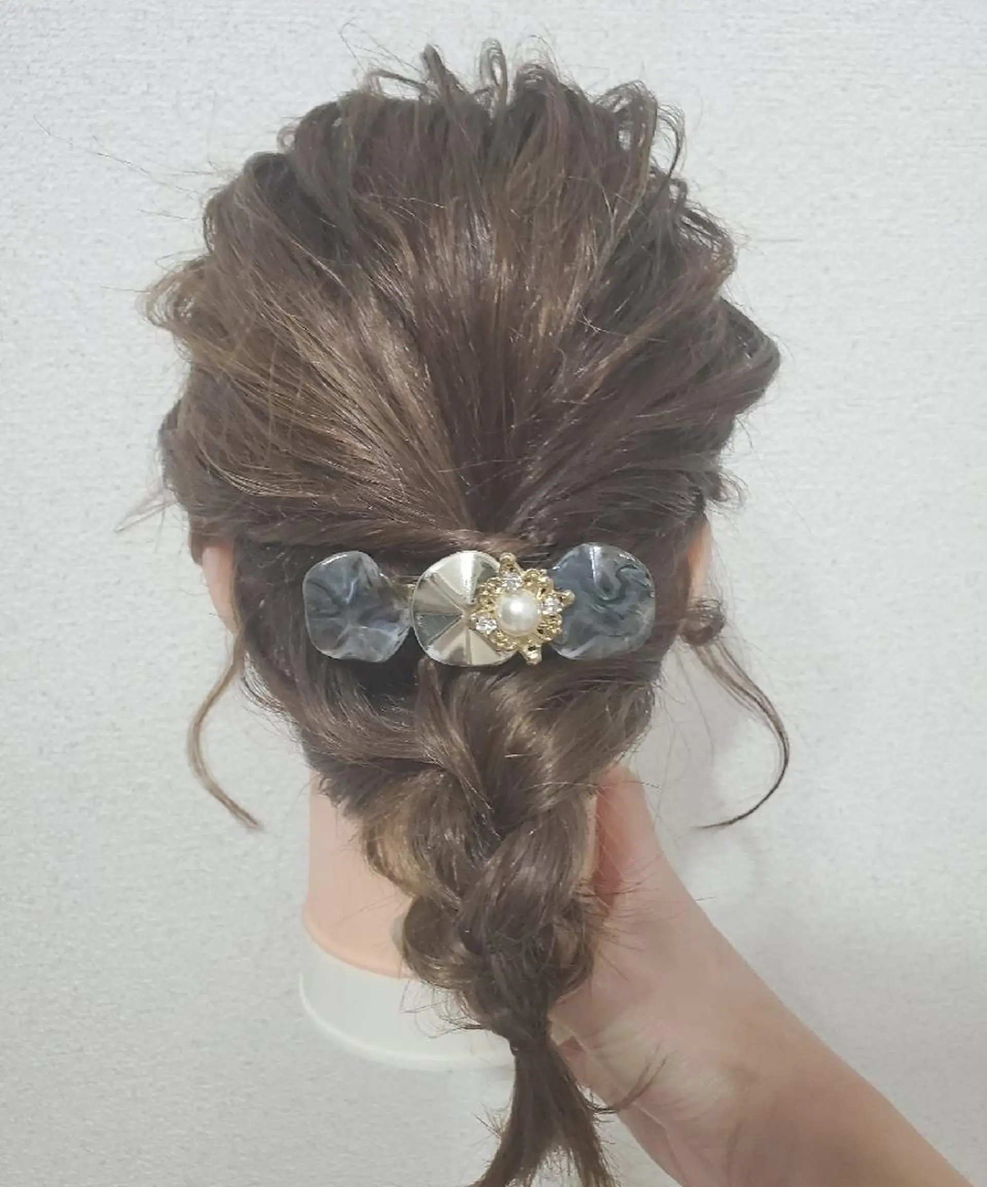 ミディアム カラー ヘアアレンジ See by merのマツエク・マツパデザイン