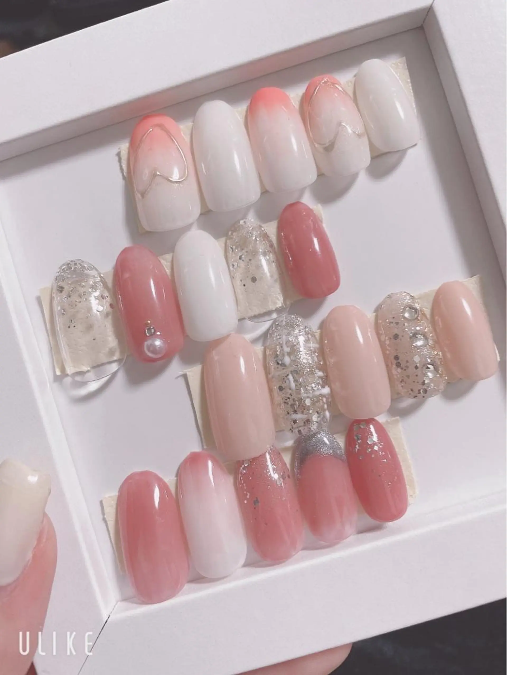 ネイル フレンチネイル グラデーション 持ち込み ワンカラーネイル Som Bear所属・nail salon Som Bear🧸のネイルデザイン
