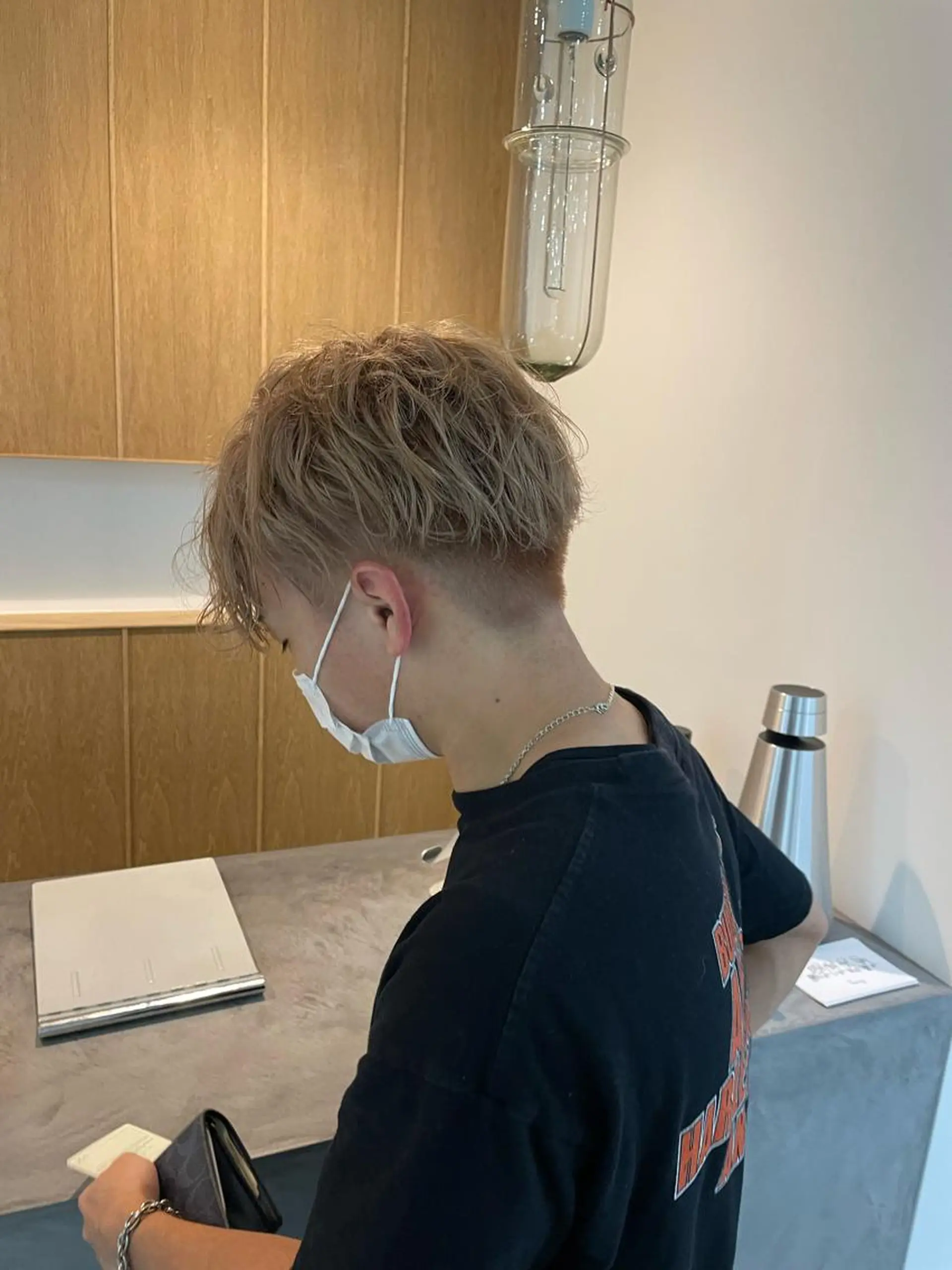 カラー ブリーチ 平田 知優のヘアスタイル