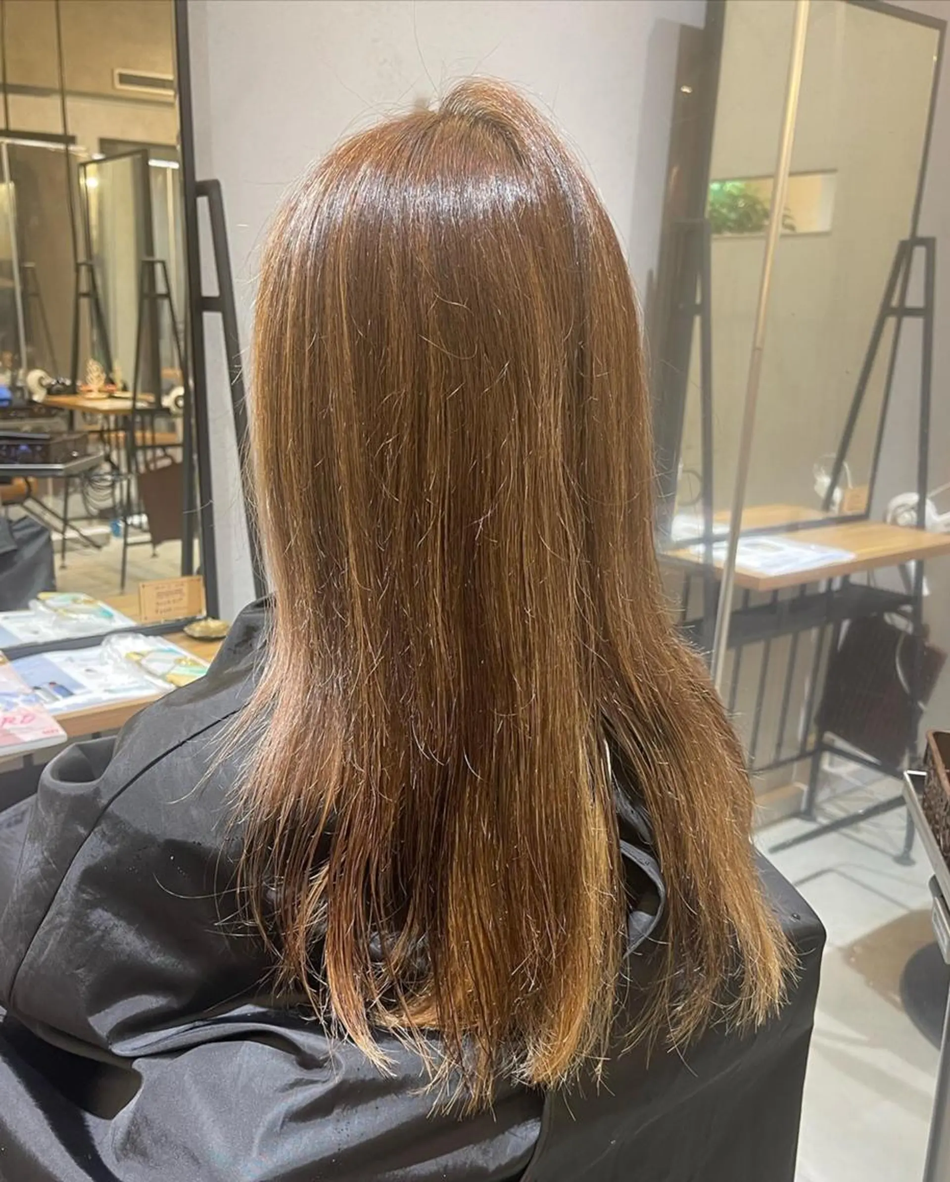 ミディアム カラー ヘアアレンジ グレージュ イルミナカラー インナーカラー 髪質改善 レイヤーカット ❥【韓国風ヘア】 stylist 林❥のエステ・リラクイメージ