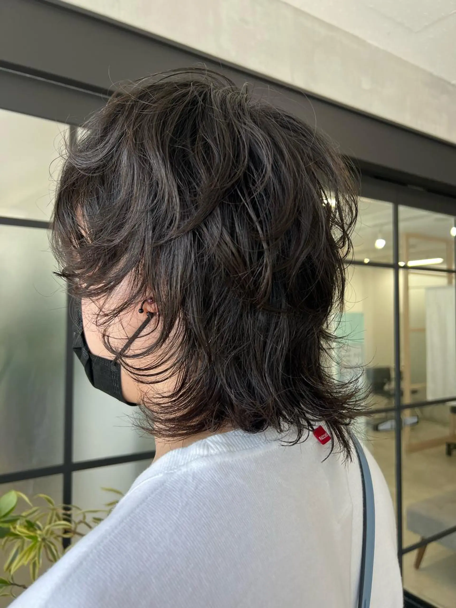 ショート パーマ メンズ メンズパーマ メンズウルフカット ウルフカット Toiro 横浜所属・海外ヘア／レイヤー カットNatsuのヘアスタイル