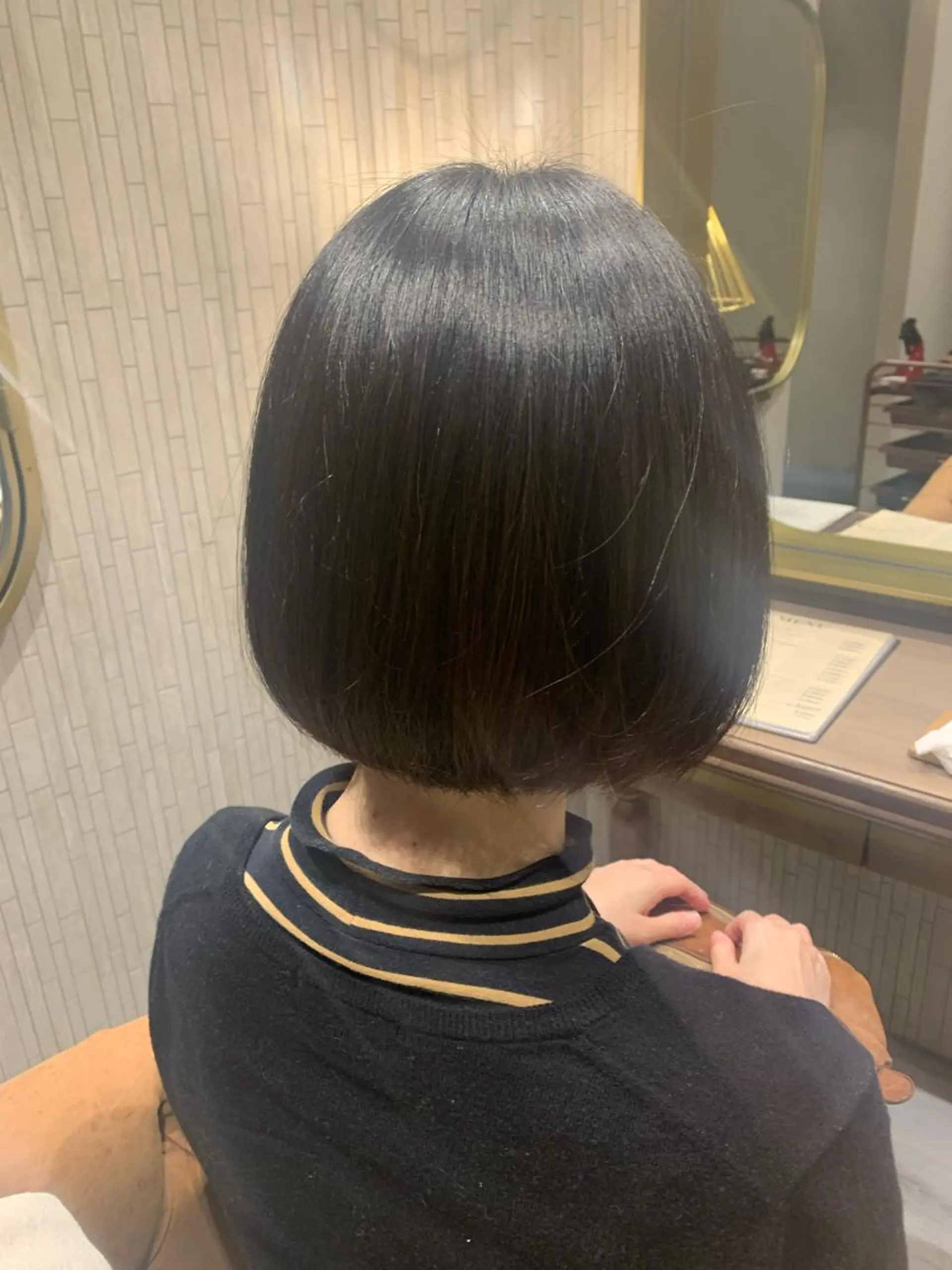 ショート ボブ トリートメント Aya/四条烏丸/ インナーカラーのヘアスタイル