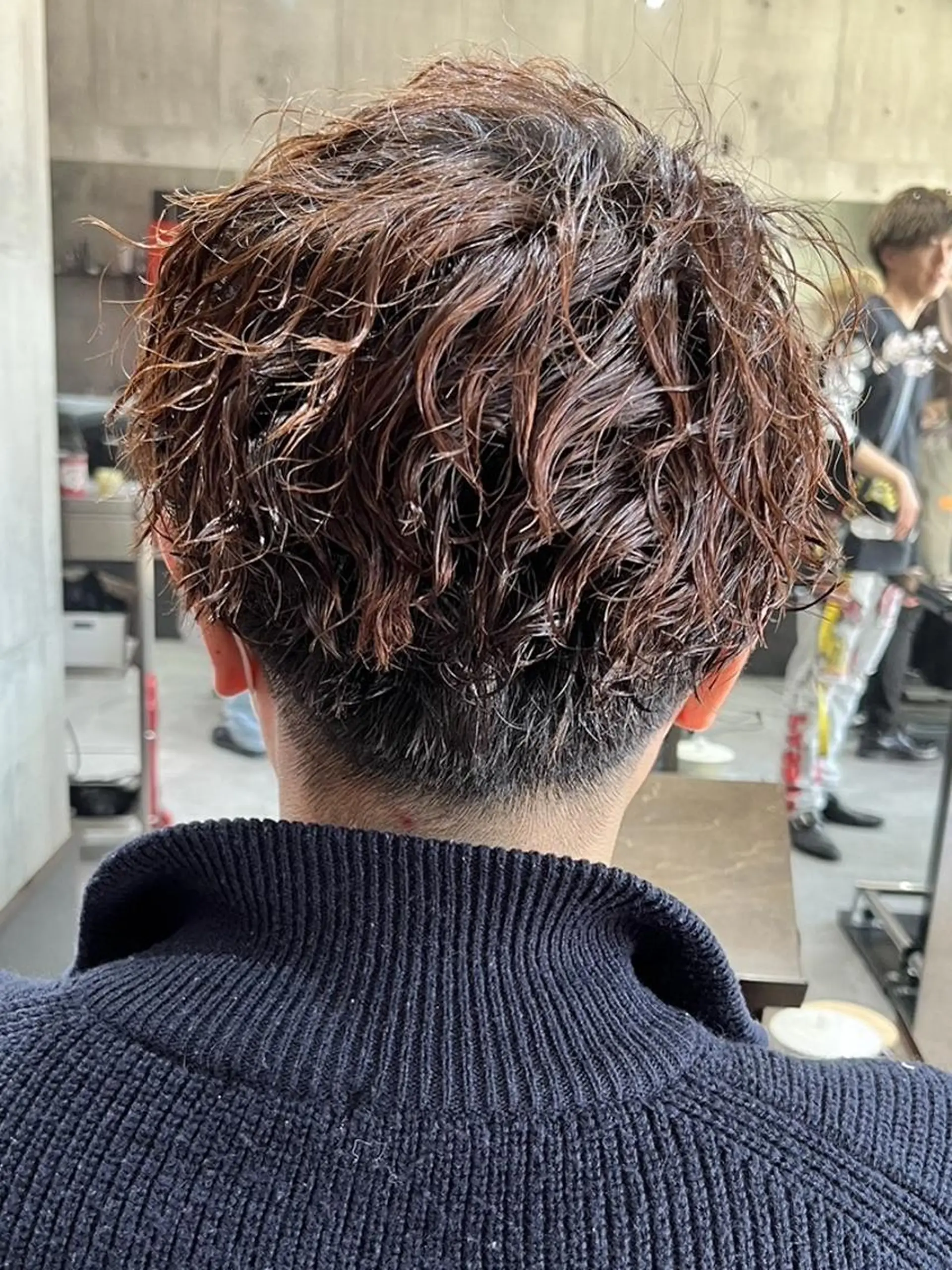 メンズ パーマ 高橋嵐 プラスイズムヴェレンのヘアスタイル