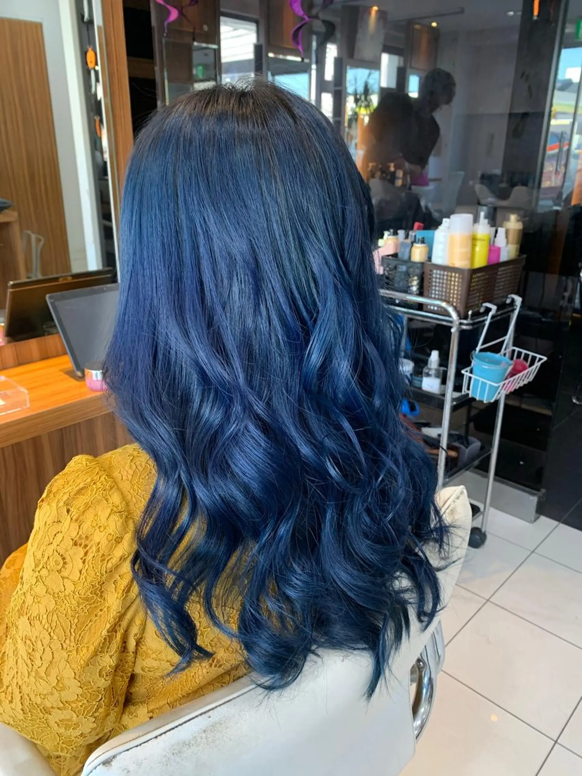 ロング カラー 白髪女性専門店竹内 涼乃のヘアスタイル