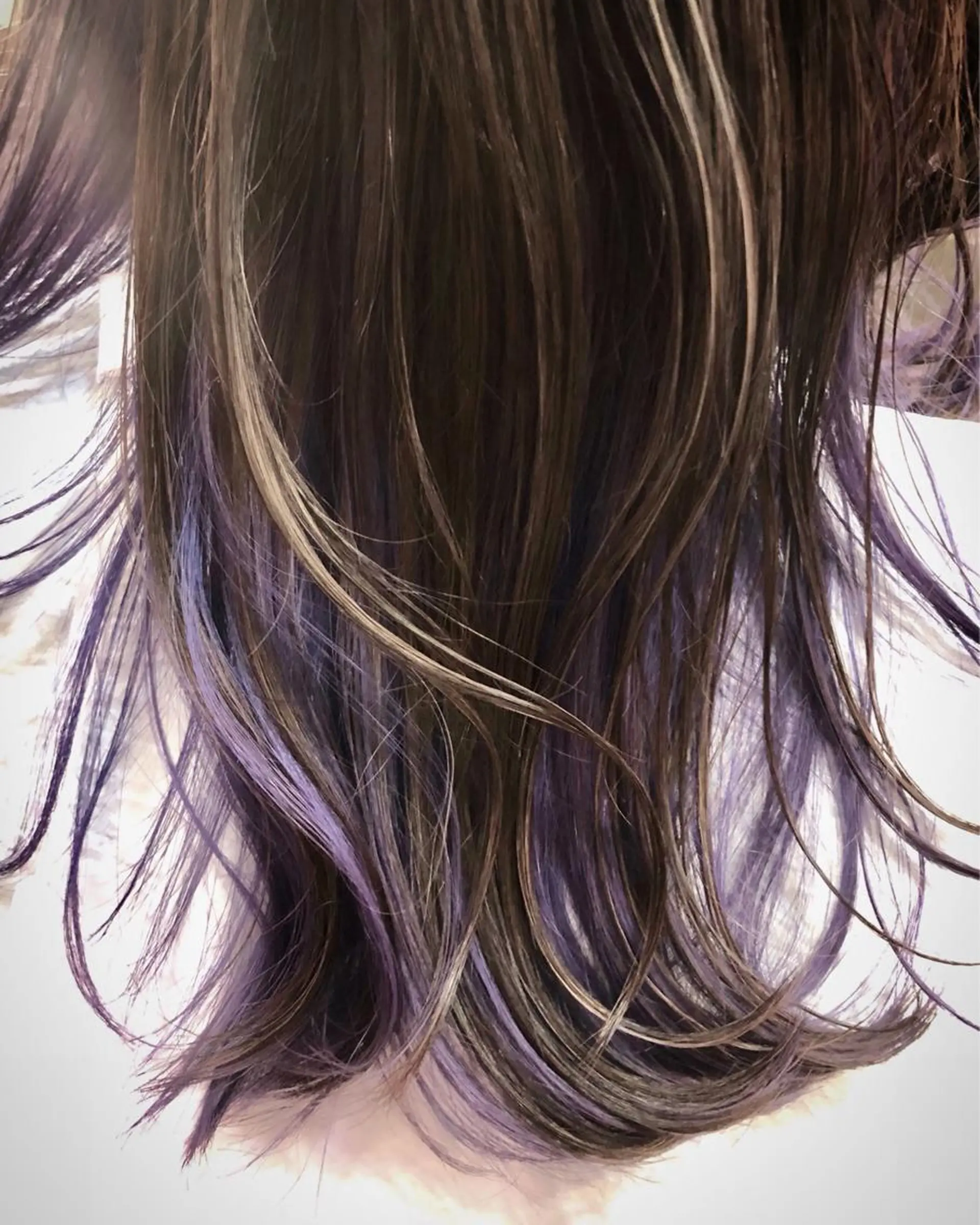 ミディアム ハイライト コールネックスザサロン所属・白髪ぼかし×デザイン 🕊️🫧ホウジョウのヘアスタイル