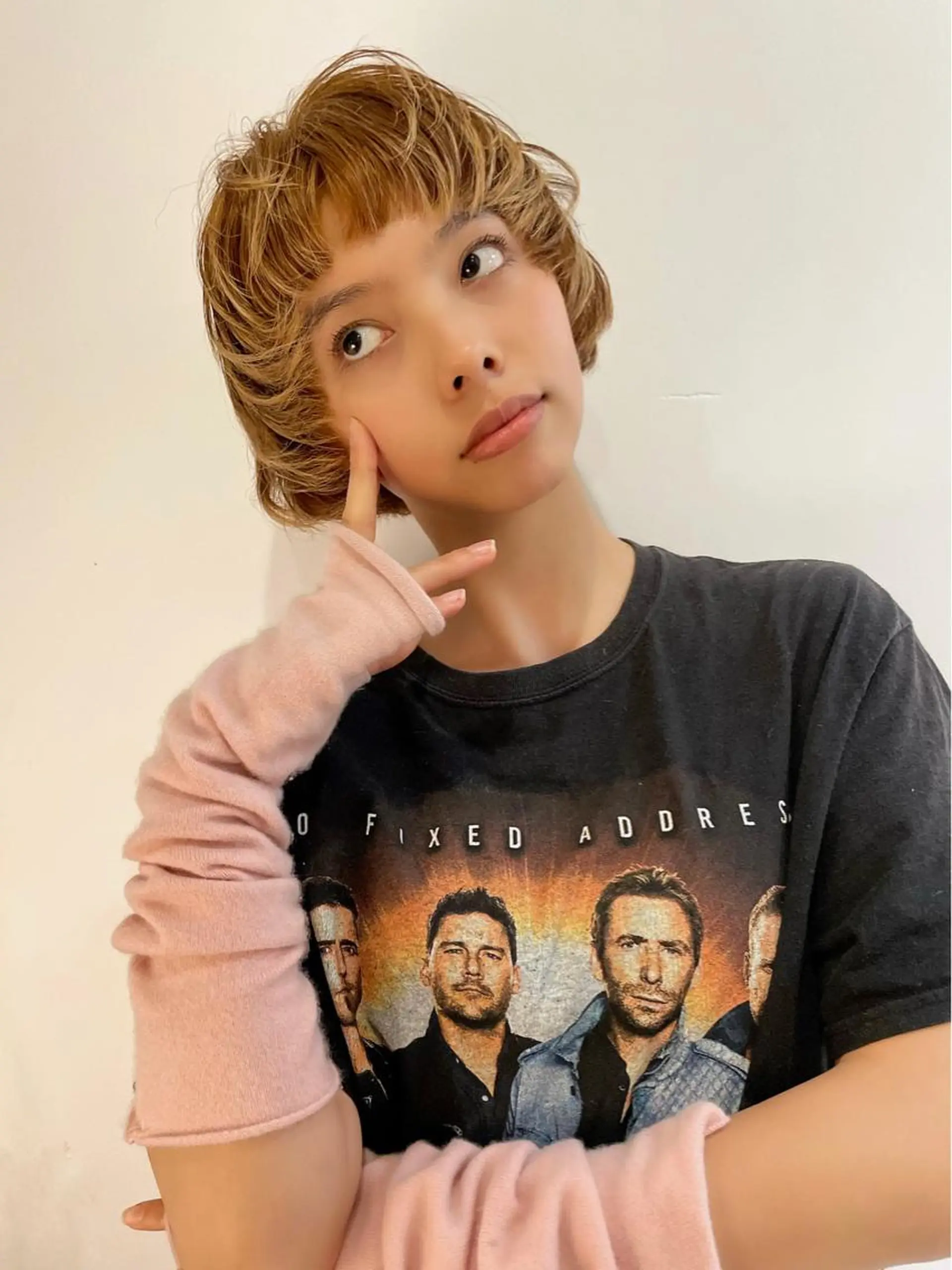 ショート カラー ベージュカラー ショートヘア カット トリートメント SALOWIN所属・ブリーチ🧹 ボブ✨レイヤーのヘアスタイル