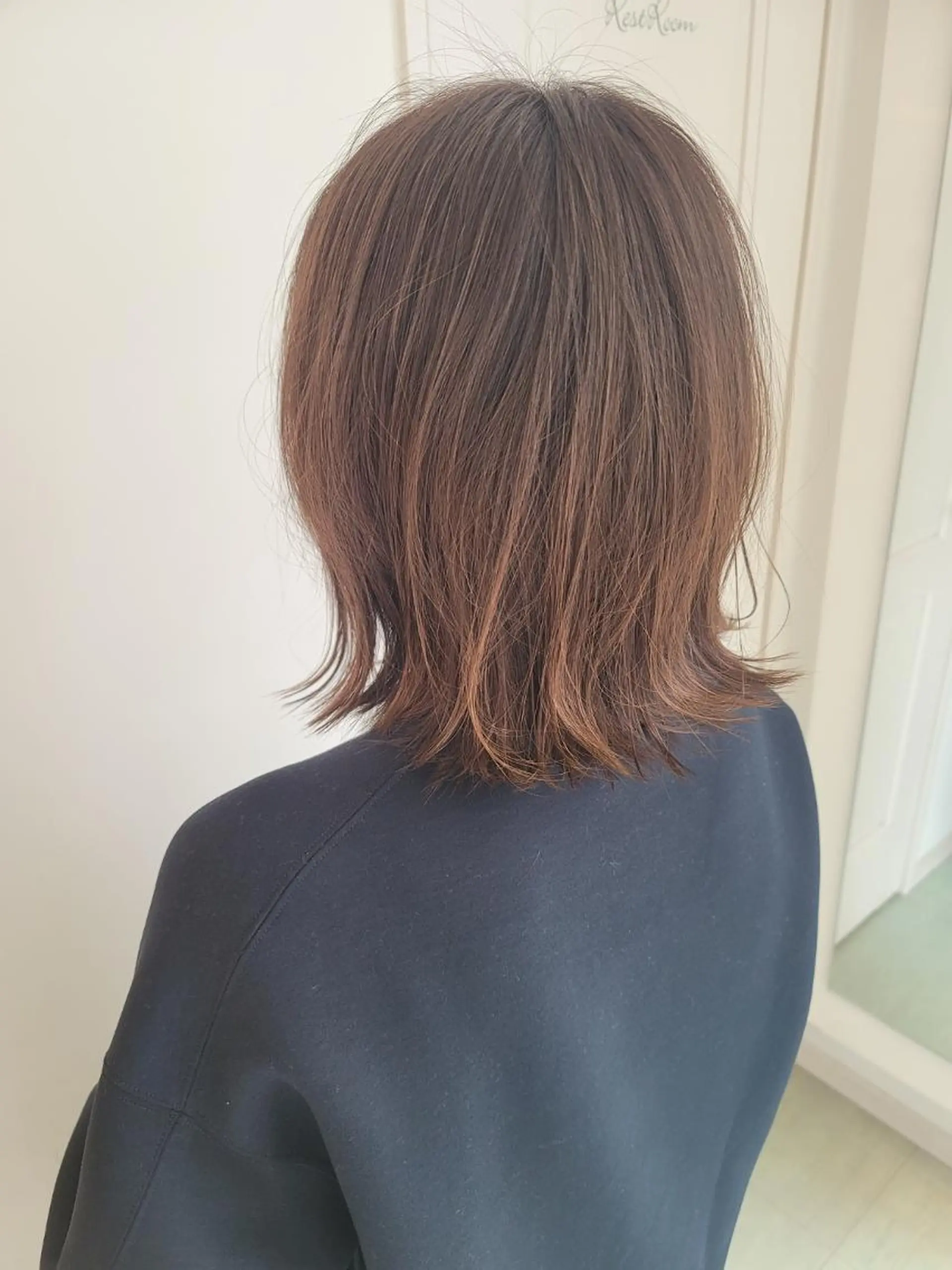 ミディアム カラー ラベンダーカラー ボブ 外ハネヘア 鈴木 翠のヘアスタイル