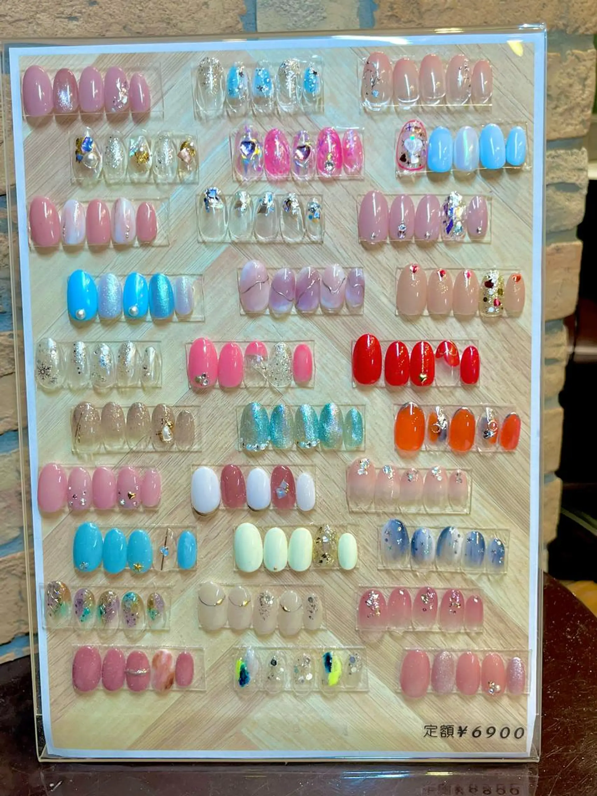 ショート カラー ネイル アートネイル オフィスネイル ワンカラーネイル ショートネイル ネイルサロン リリーブランシュ所属・森 瑞紀のネイルデザイン