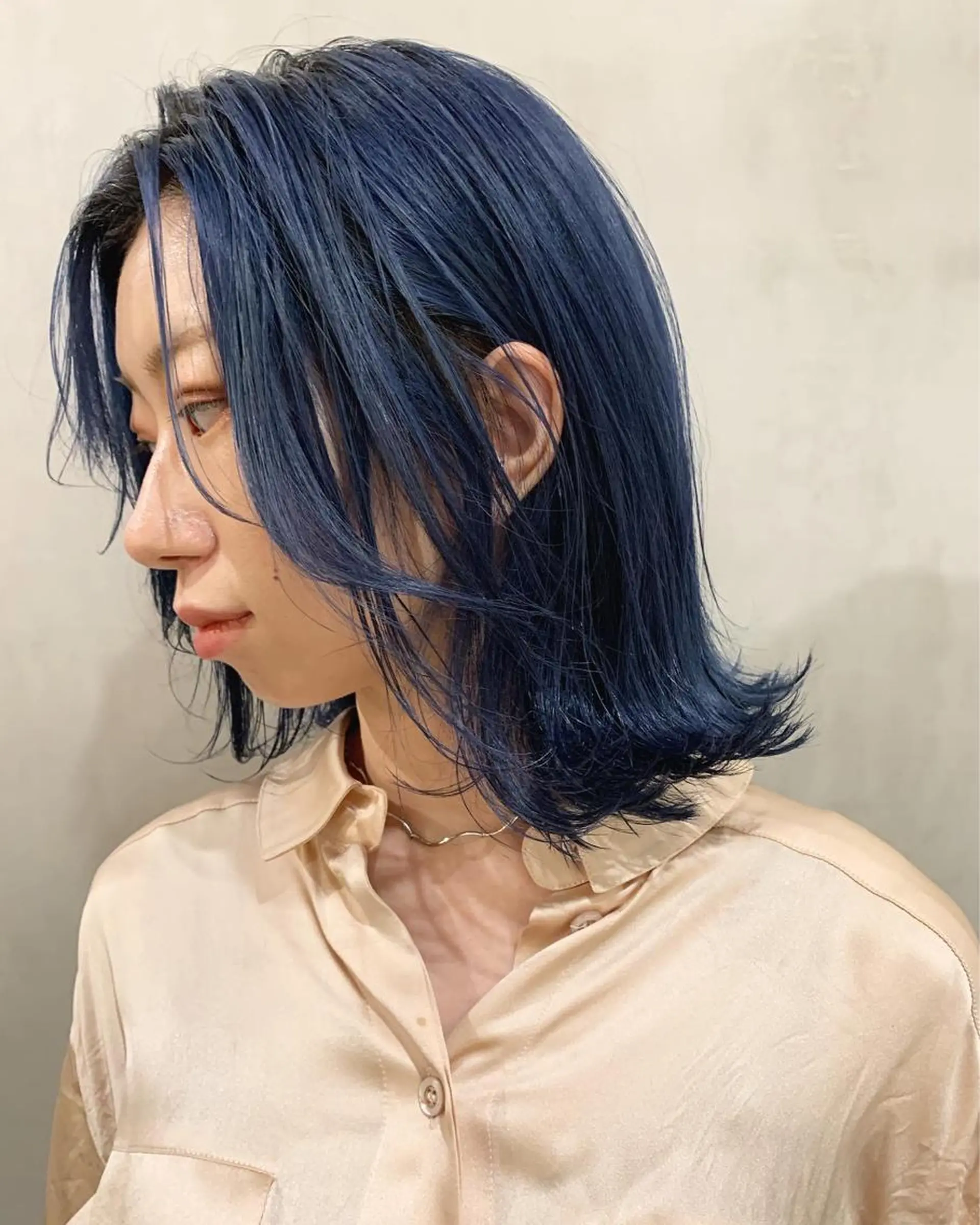 ミディアム カラー カット ヘアカラー トリートメント 優 作のヘアスタイル