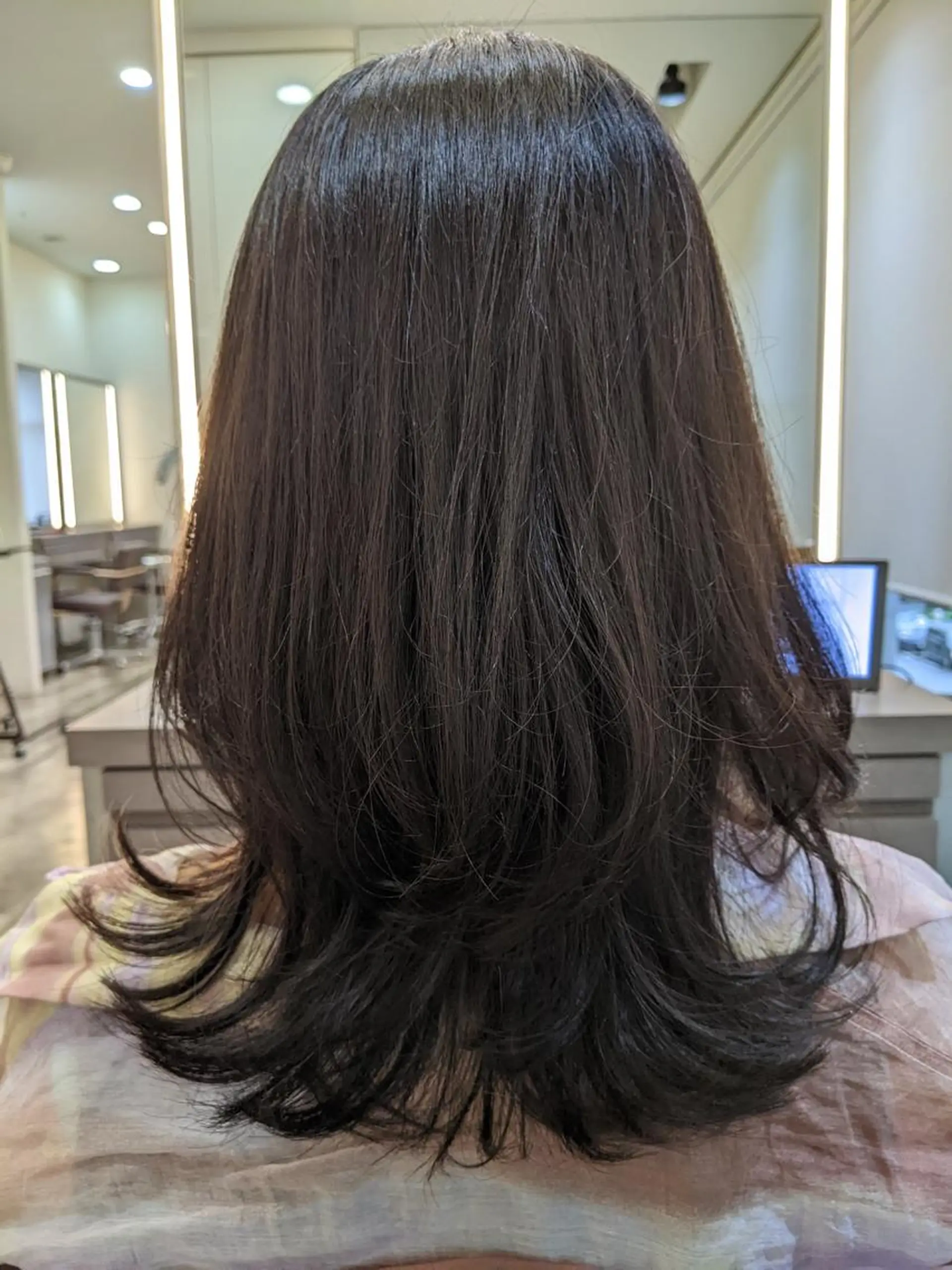 セミロング arte pelo所属・arte pelo 辻のヘアスタイル