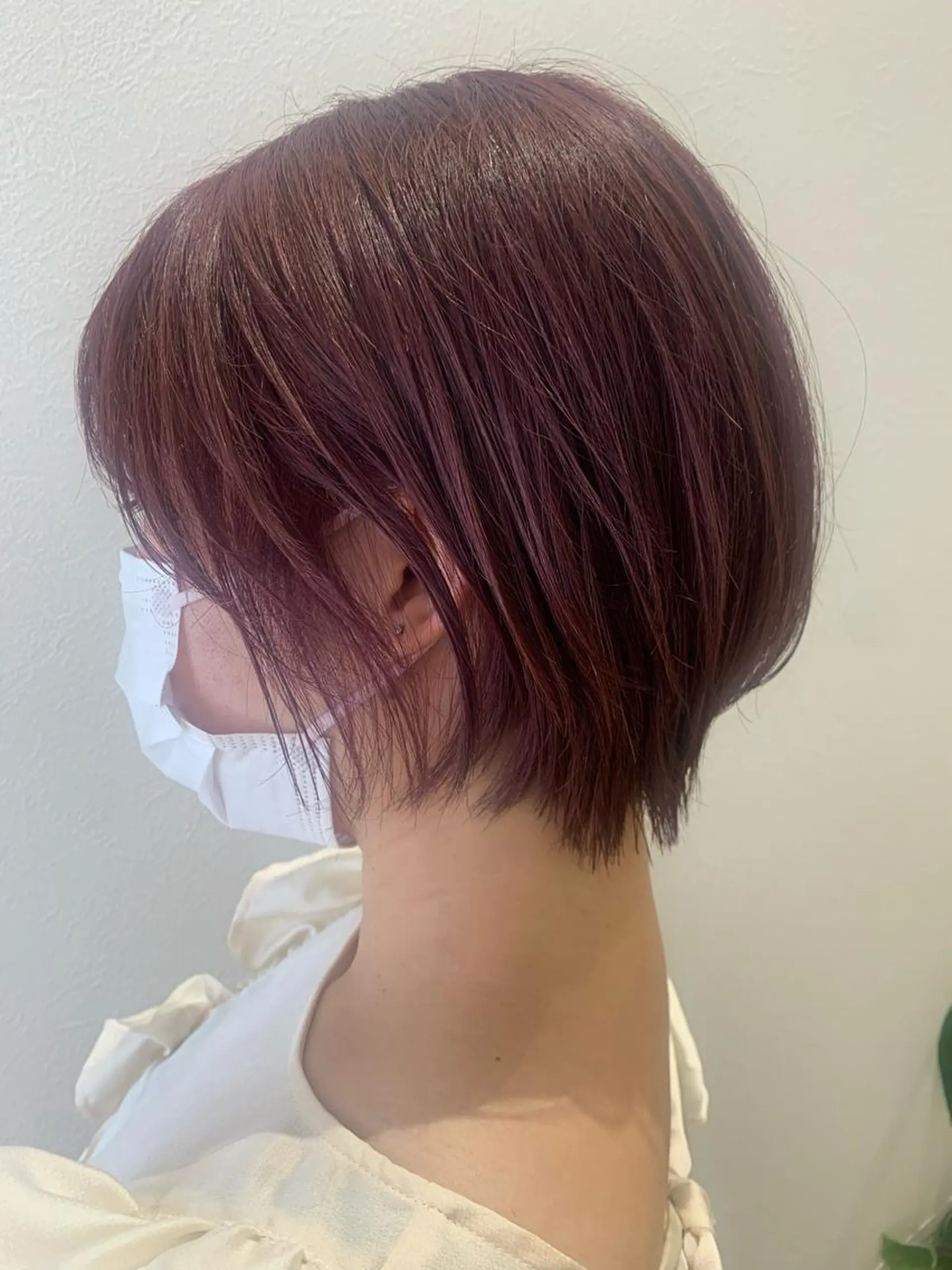 ショート カラー ブリーチ ピンクカラー バイオレットカラー バイオレットピンク カット ヘアカラー トリートメント hub hair レイヤー/透明感のヘアスタイル