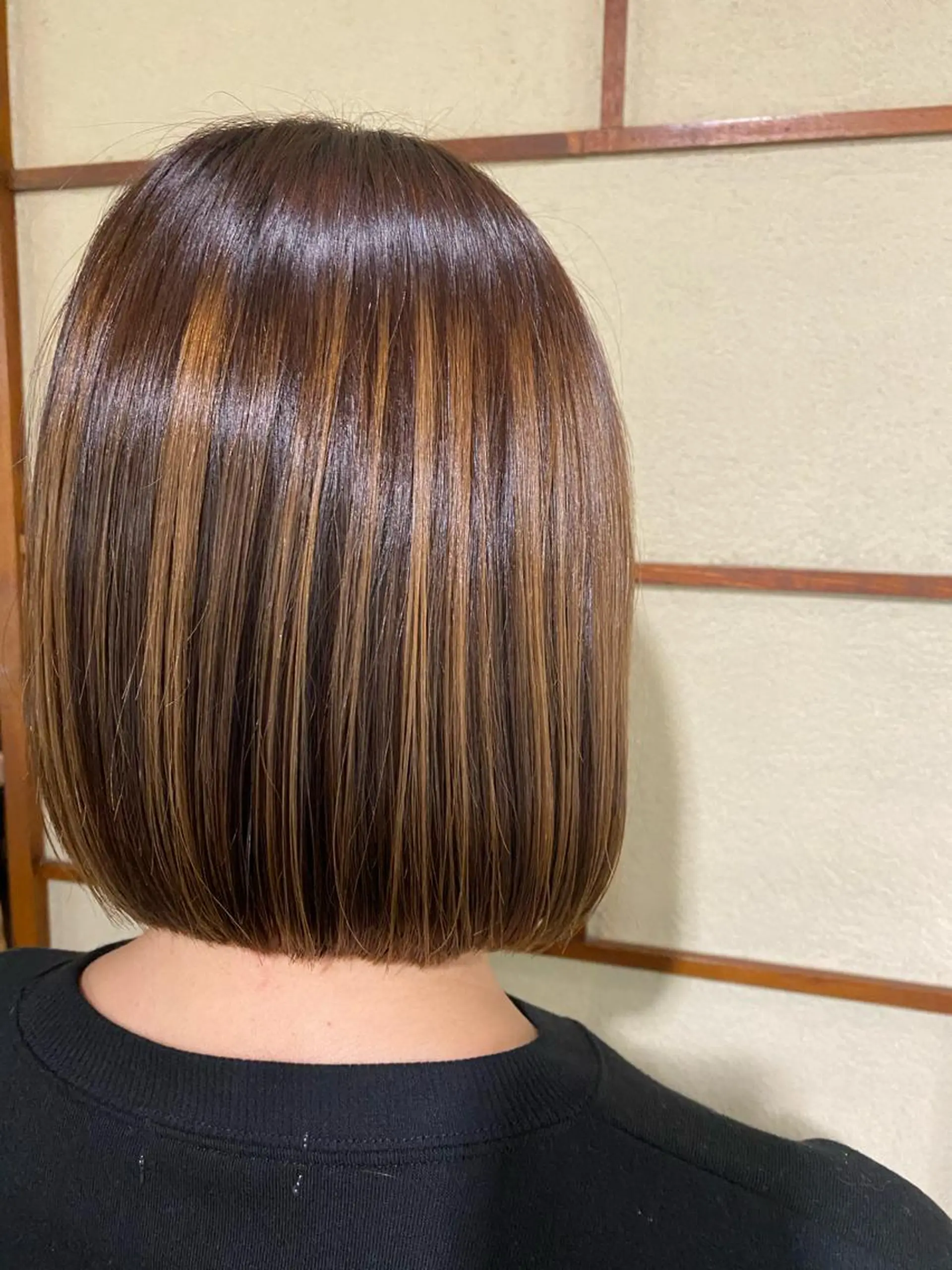 ミディアム 白井 雅美のヘアスタイル