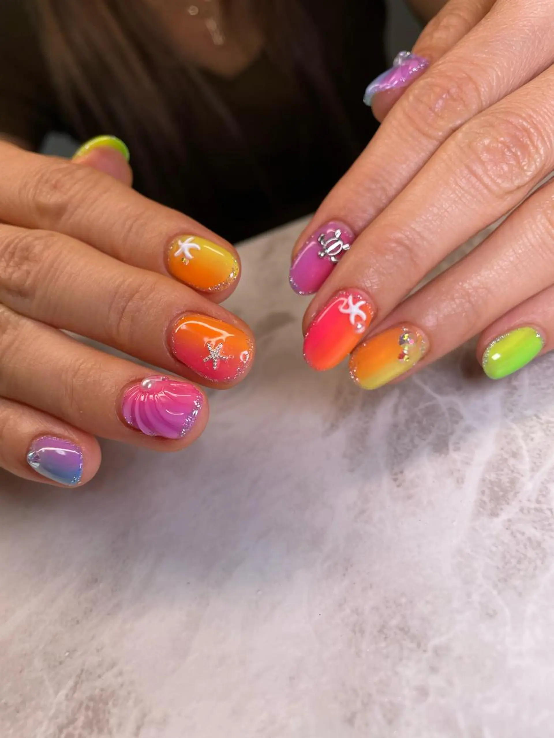ネイル ハンドネイル YOUTH nails waxing所属・YOUTH natsumiのネイルデザイン