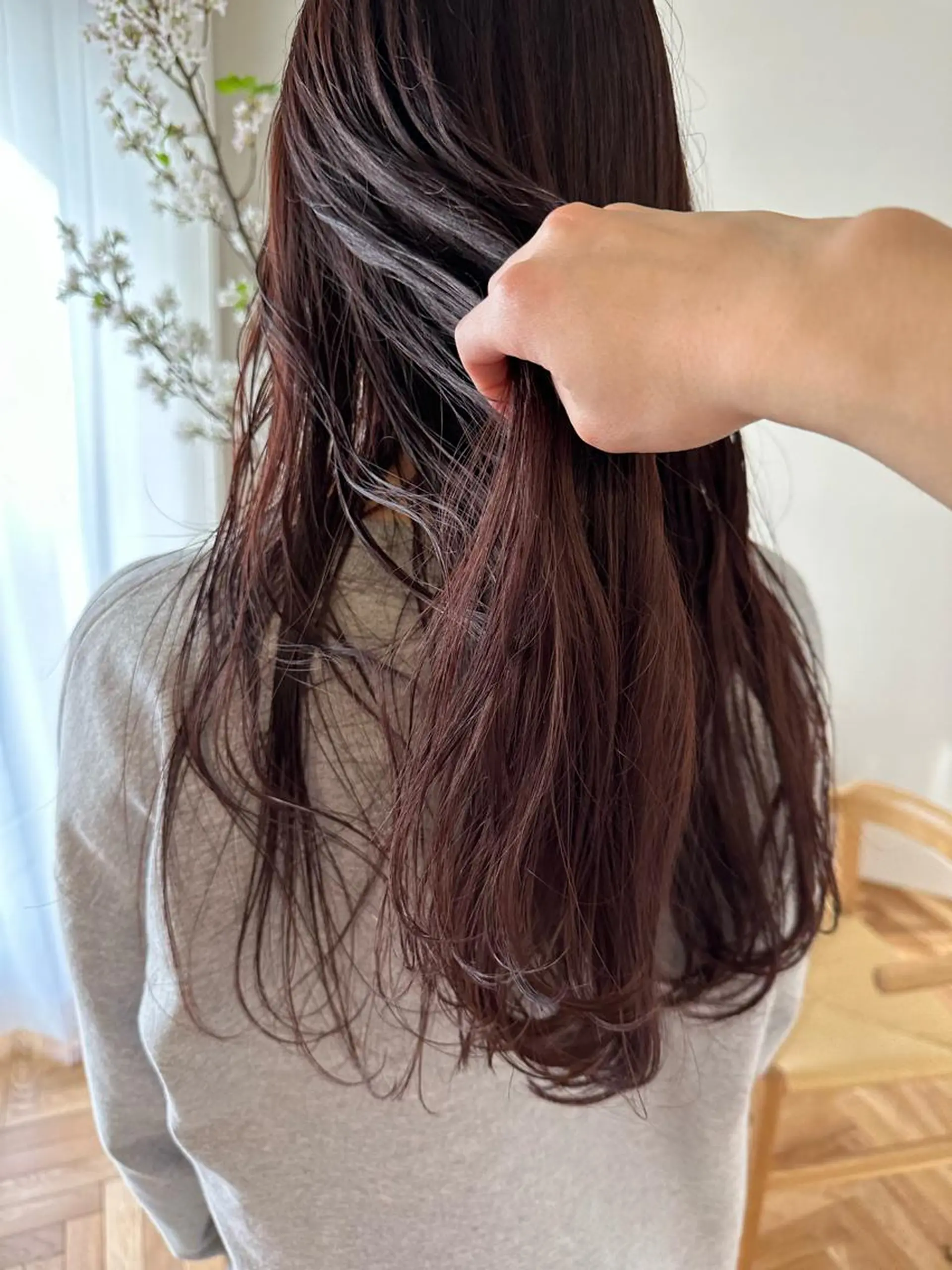 ロング カラー ブラウンカラー カット ヘアカラー yupi🐈‍⬛ レイヤー/パーマのヘアスタイル