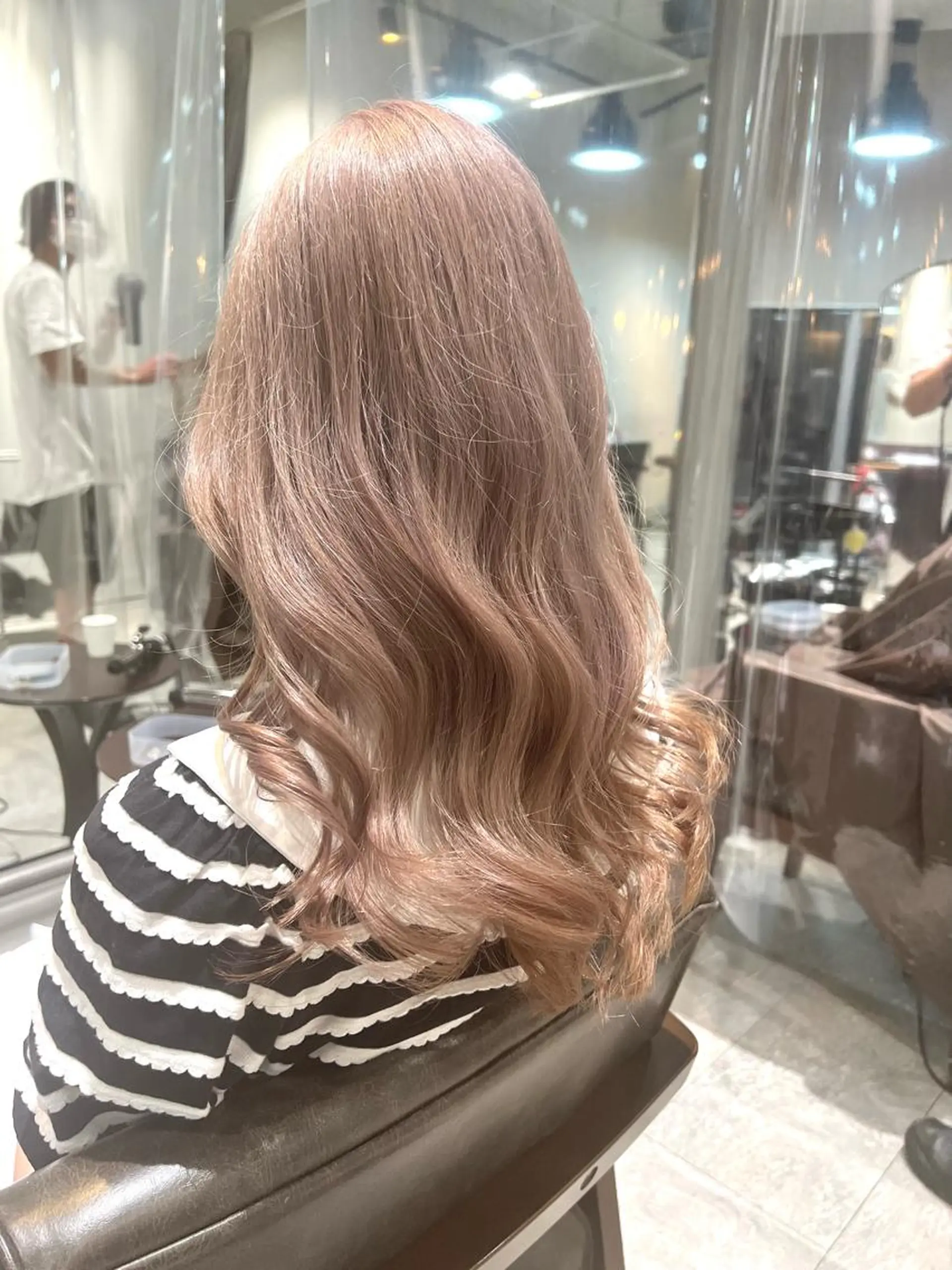 セミロング カラー ヘアアレンジ ネイル ヘアカラー トリートメント ヘアセット 🌈インナーカラー ‘ショウマ’🌈のヘアスタイル