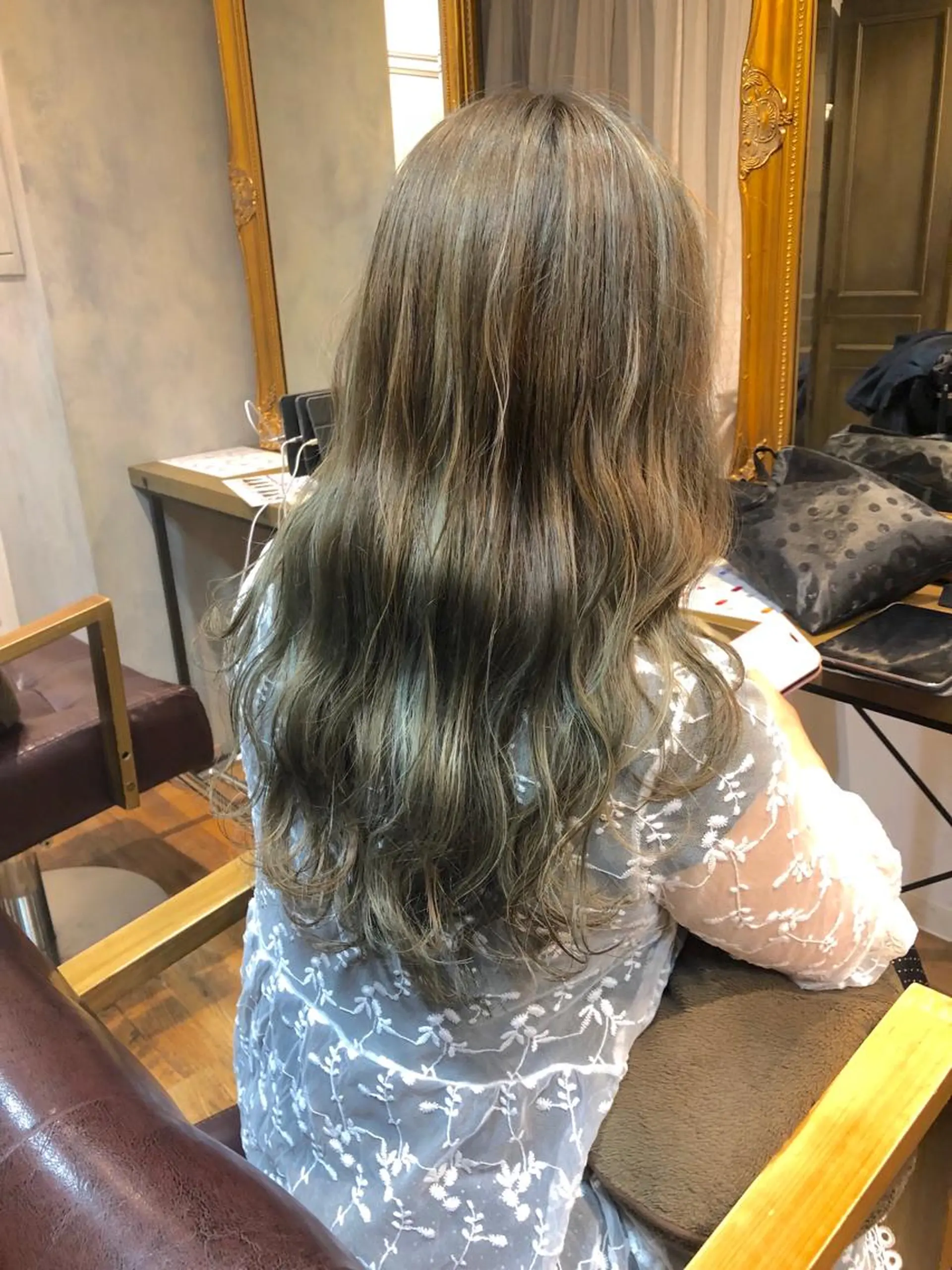 ロング カラー ハイライトカラー ハイライト 💖透明感カラー💖 坂本万由子のヘアスタイル