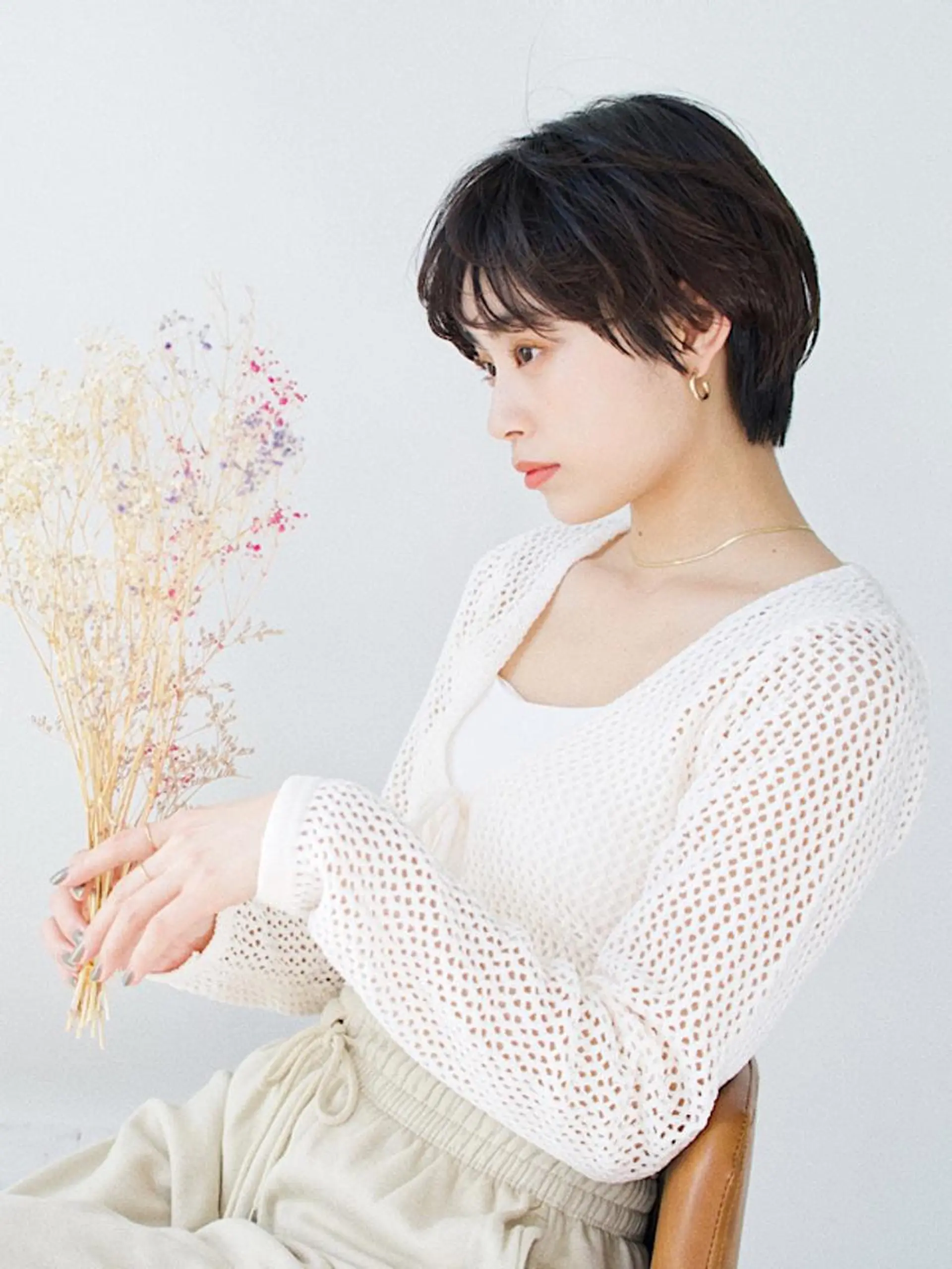 ショート 切りっぱなしボブ ショートボブ ボブ ハイライト シースルーバング バレイヤージュ茅ヶ崎 オオタ カズキのヘアスタイル