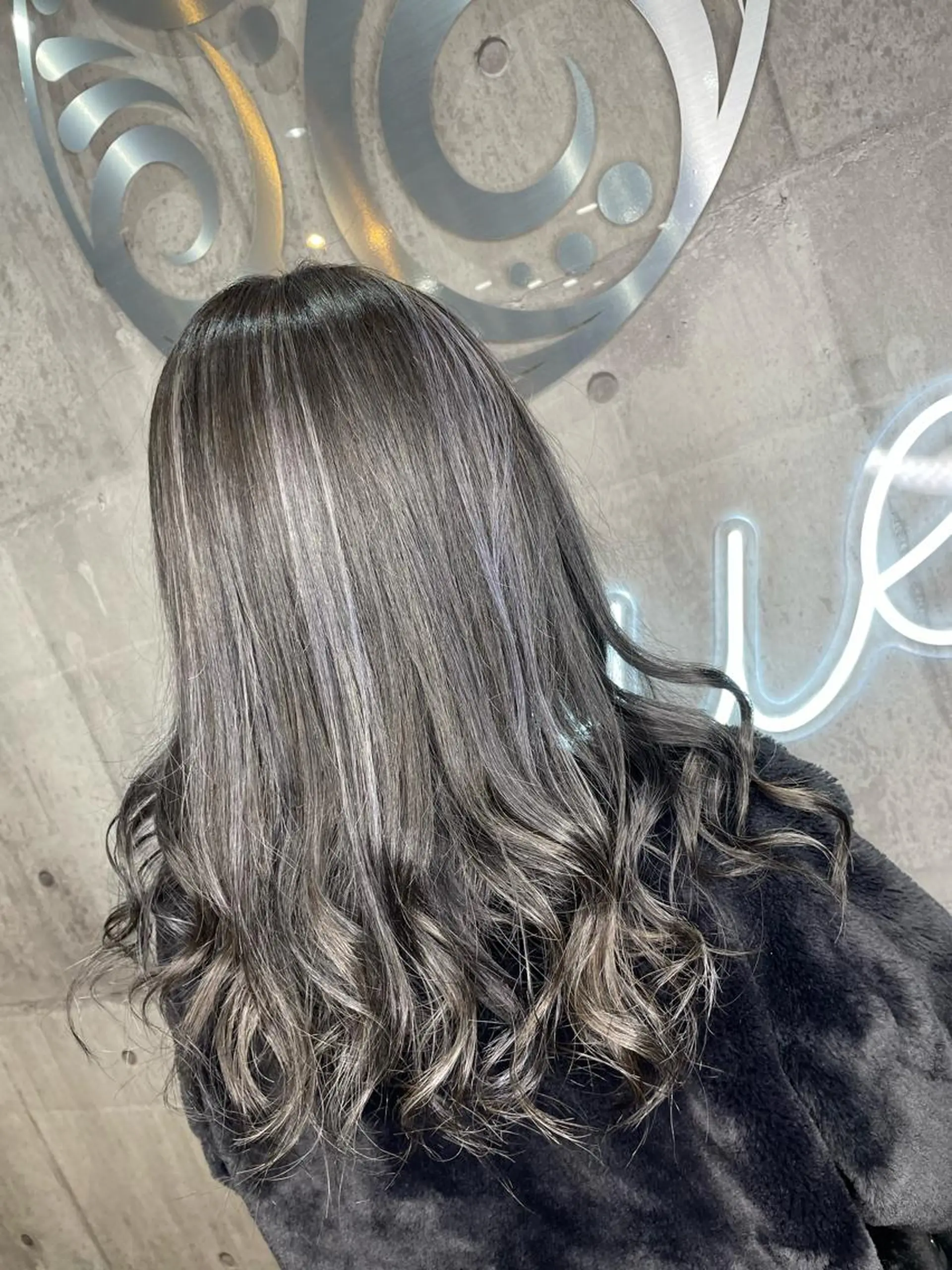 セミロング カラー パーマ ヘアアレンジ メンズ キッズ ネイル マツエク・マツパ シールエクステ メンズバレイヤージュ メンズハイライト メンズインナーカラー メンズ韓国風 新越駅から1分 肥高　壮汰のヘアスタイル