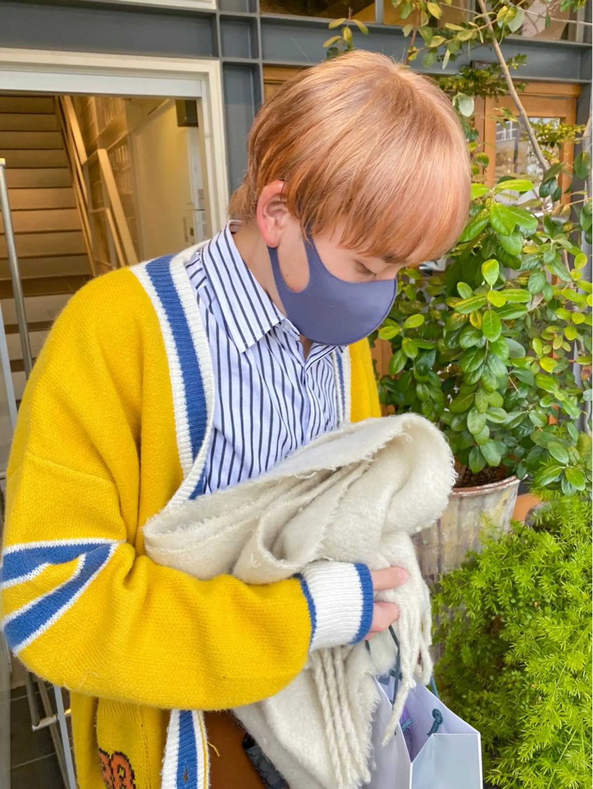 カラー メンズ メンズブリーチ メンズインナーカラー ブリーチ デザインカラー インナーカラー カット ヘアカラー 栄/矢場町 三井太朗のヘアスタイル