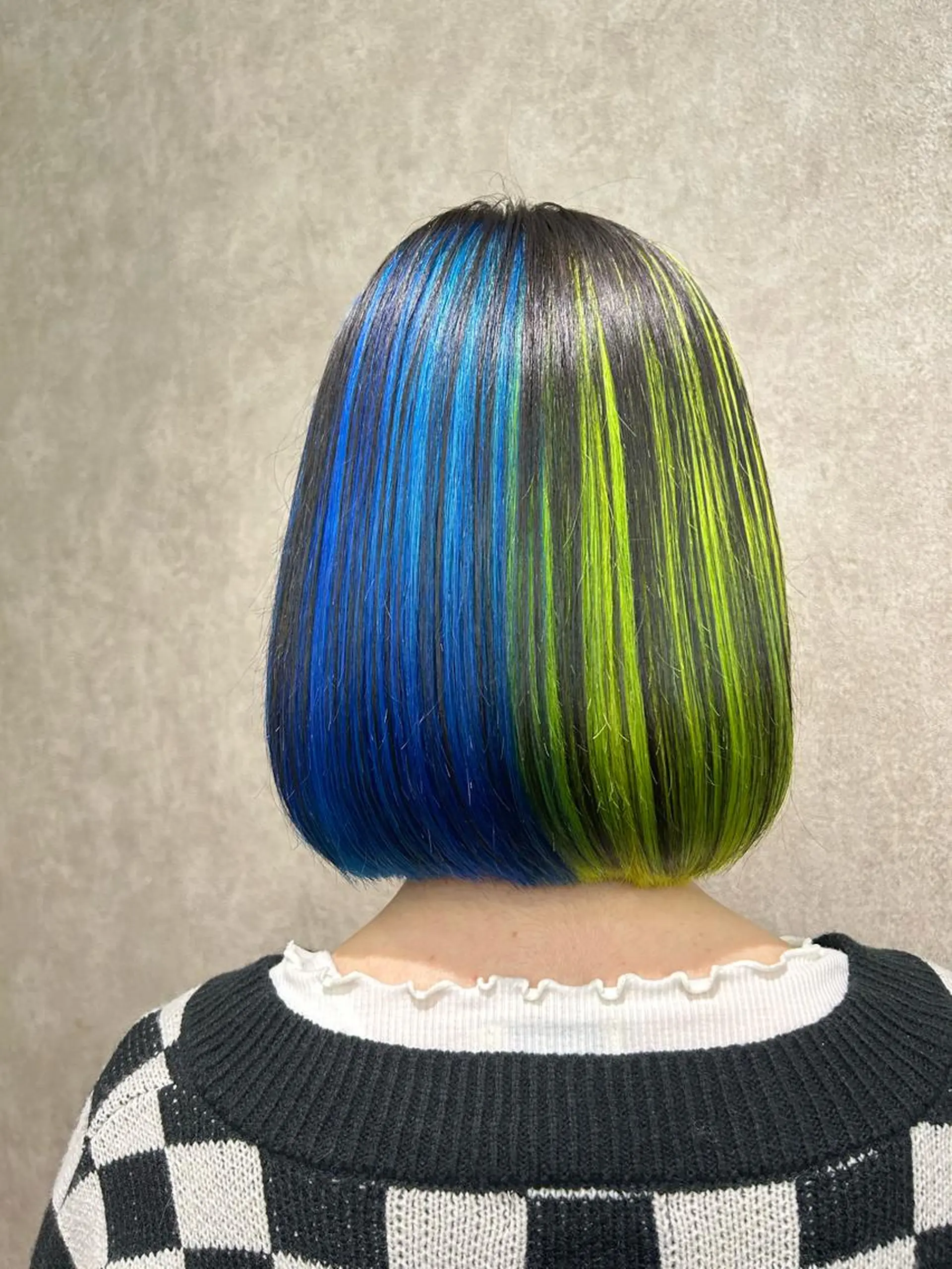 ショート カラー ヘアアレンジ 荒木 真衣のヘアスタイル