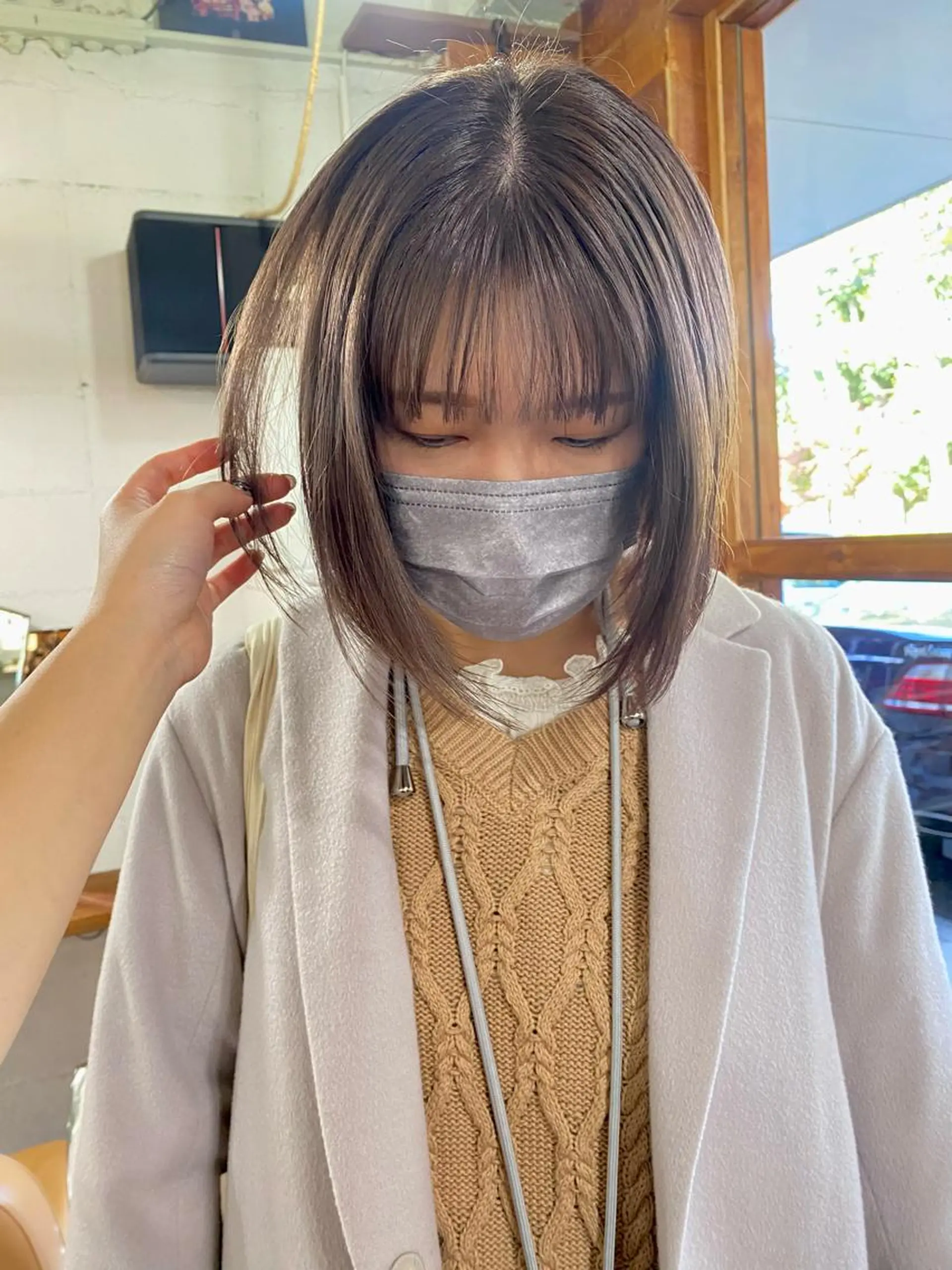 ショート カラー ブリーチ 透明感カラー カット ヘアカラー 横澤 渚沙のヘアスタイル