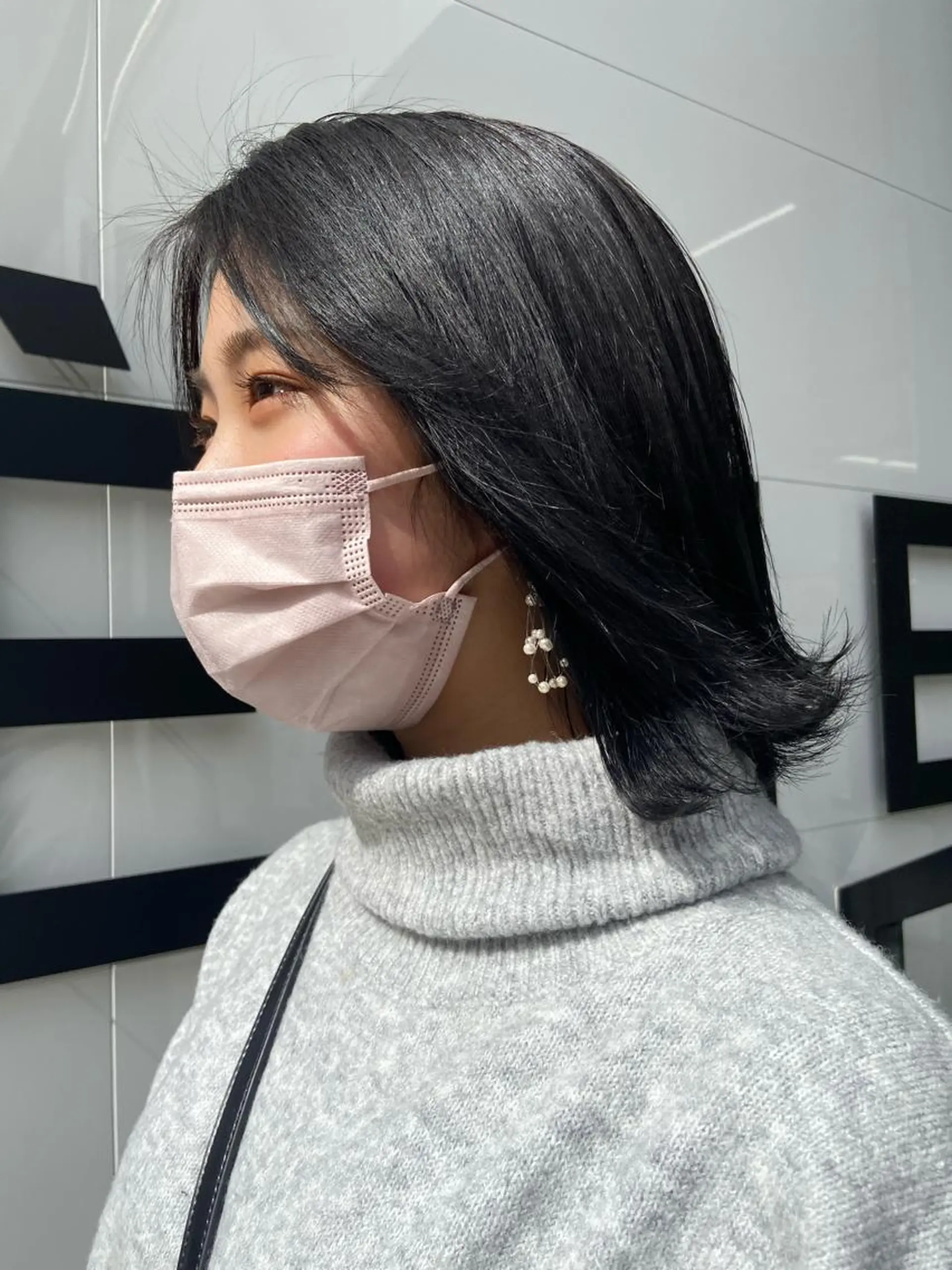 ミディアム 淺谷 美紀のヘアスタイル