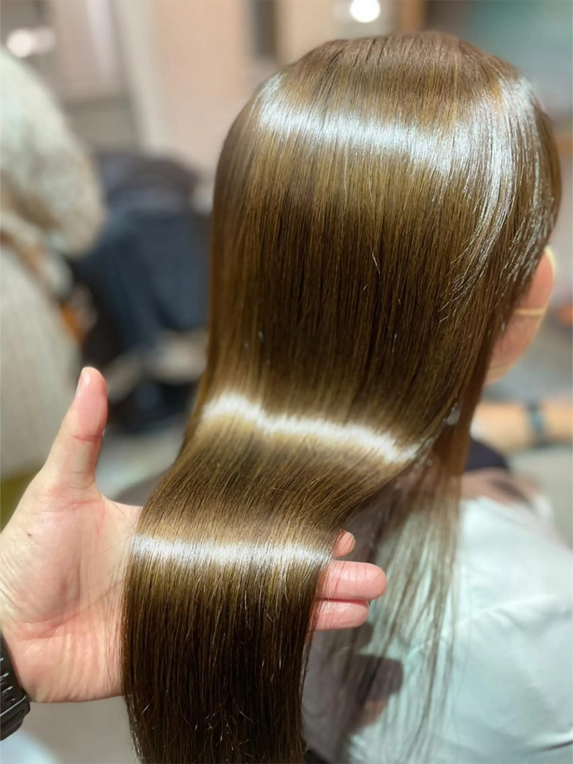 セミロング ヘアアレンジ カラー セミロングパーマ バレイヤージュ ブリーチ ケアブリーチ デザインカラー ROW町田🌹 大人可愛い/艶髪改善のヘアスタイル