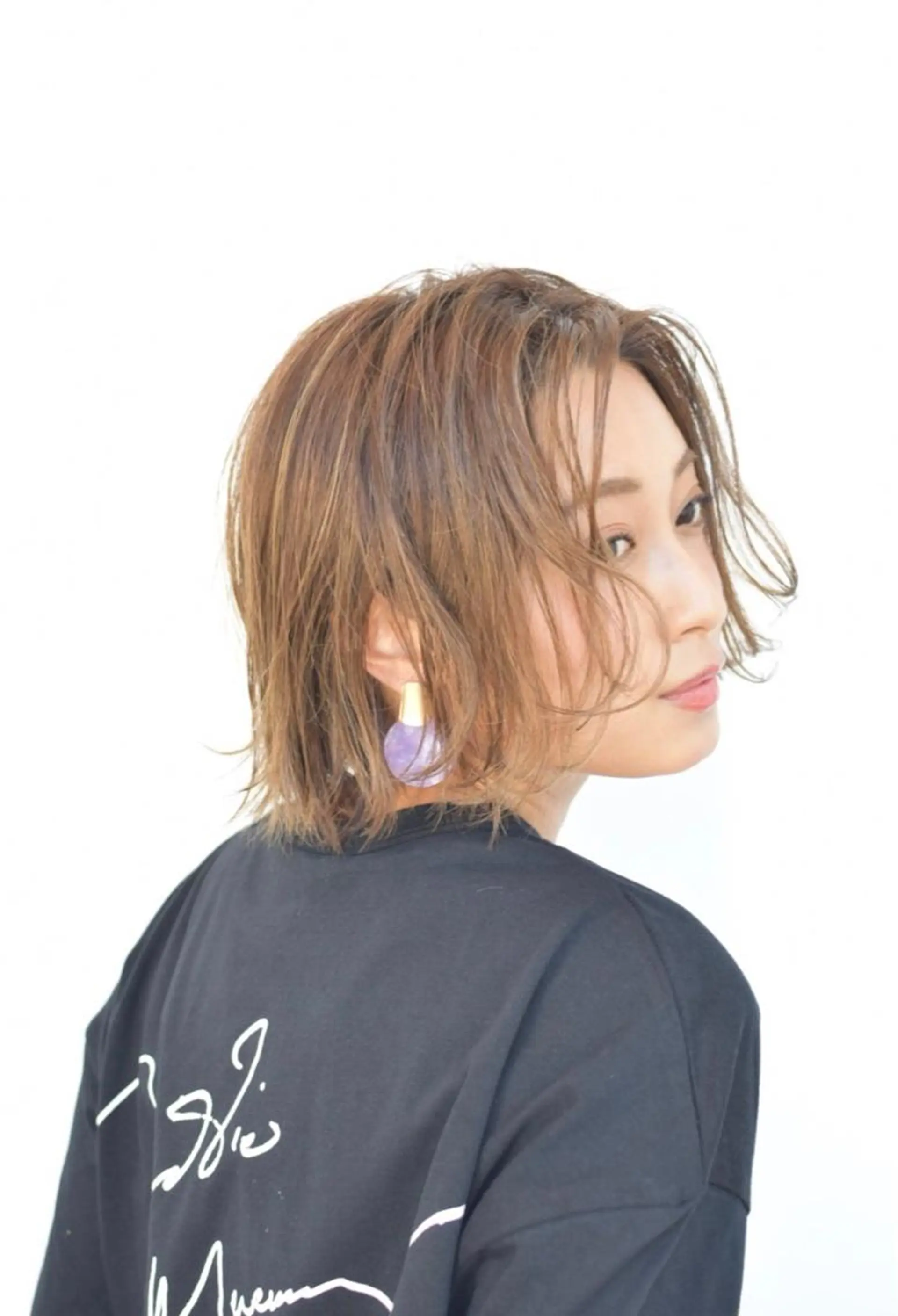 ショート Lond enikaのヘアスタイル