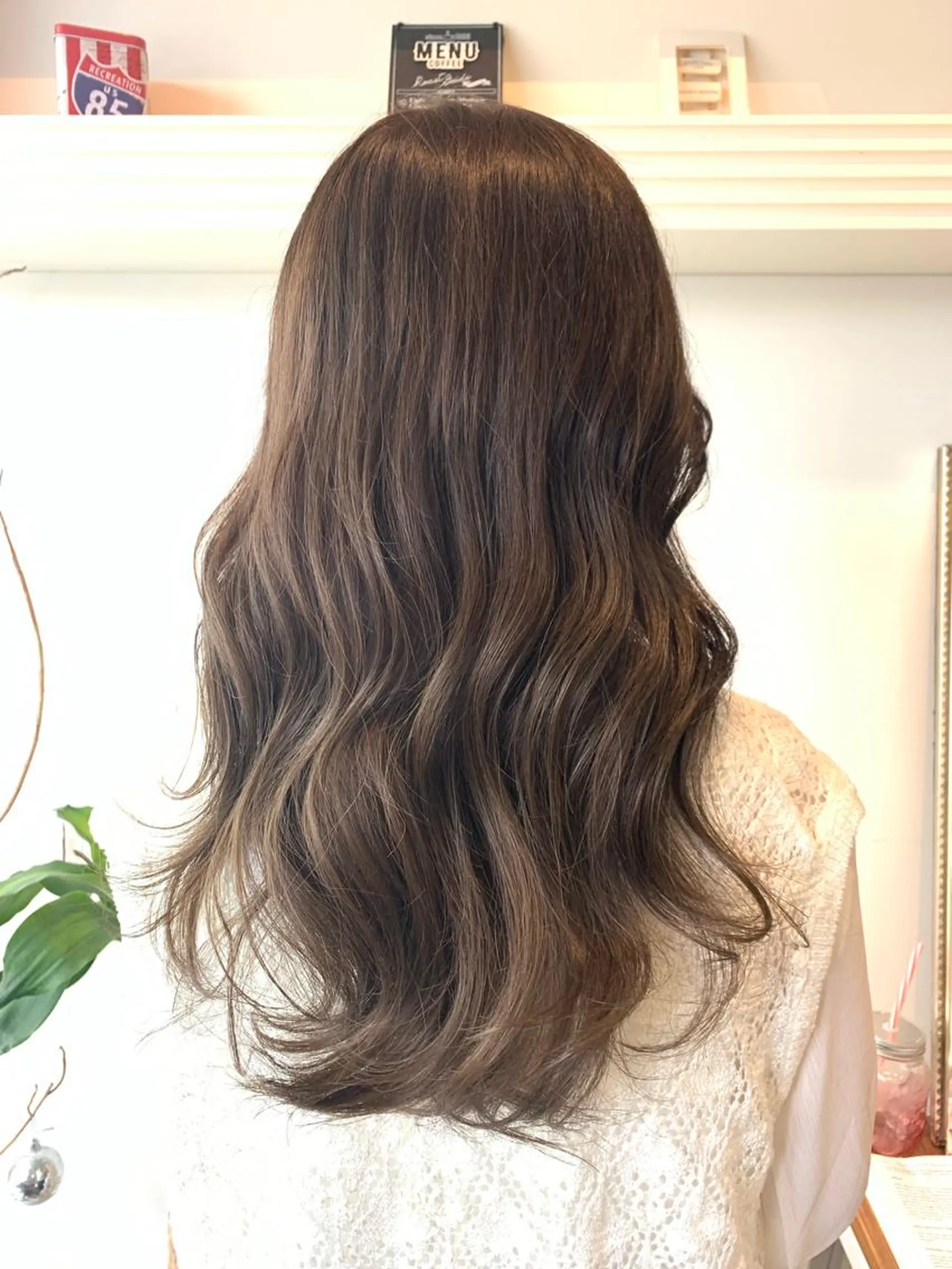 ロング ヘアカラー トリートメント ヘッドスパ ヘアセット 山口 竣也のヘアスタイル