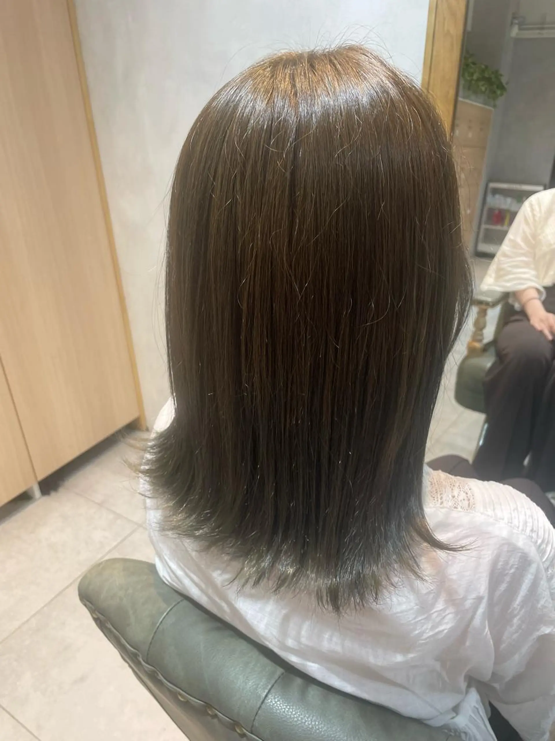 ミディアム カラー カット ヘアカラー 酒井 彩希のヘアスタイル