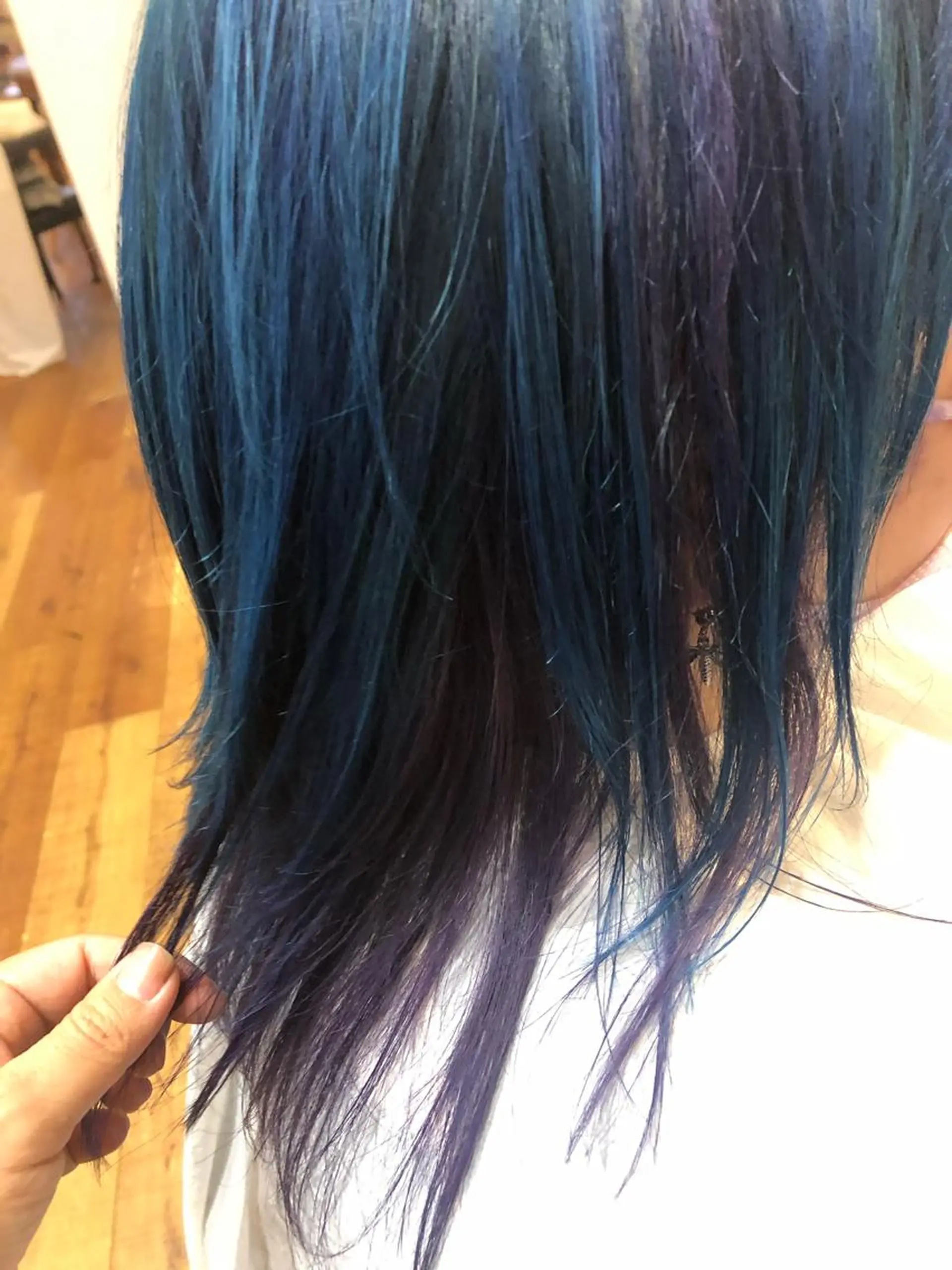 カラー molla所属・やまもと あきこのヘアスタイル