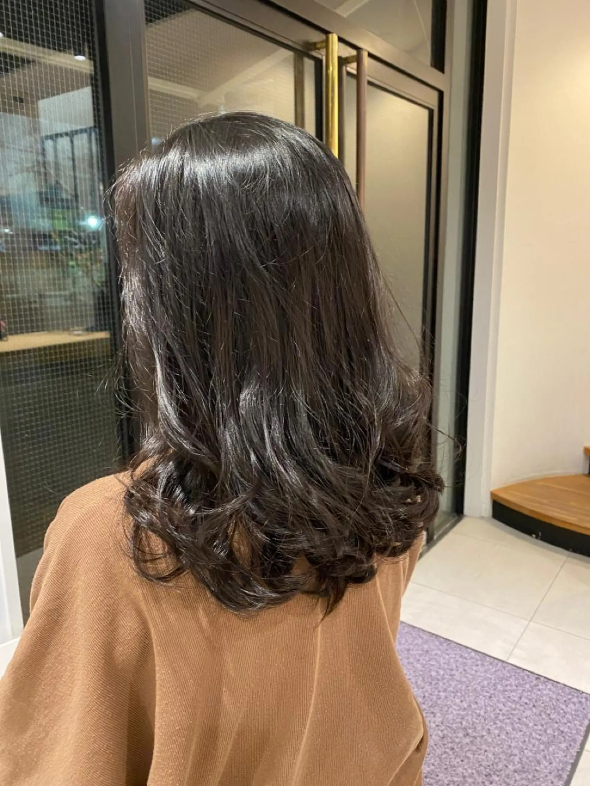 ロング レイヤーカット ローレイヤー ホワイトハウス芦屋さくら並木店所属・井戸上 颯太のヘアスタイル