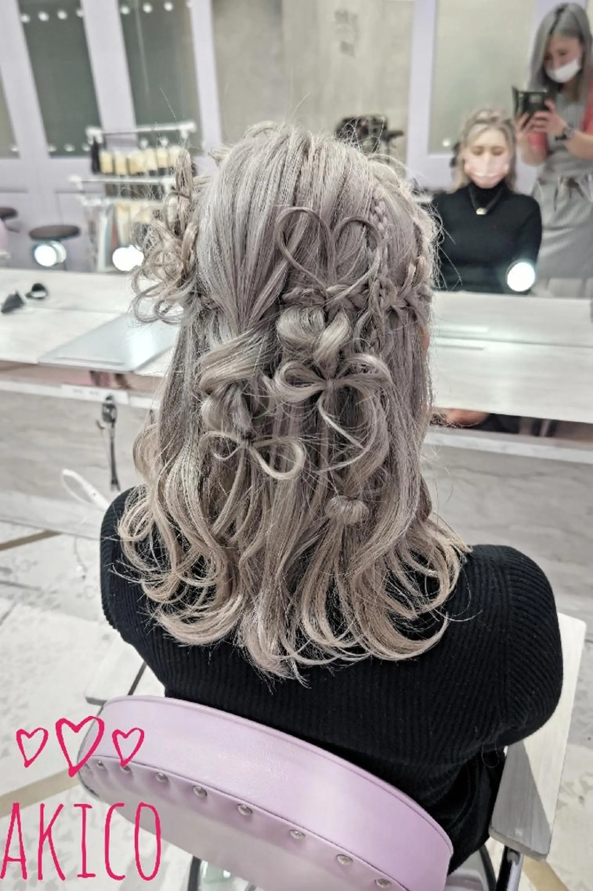 セミロング ヘアアレンジ LUXBE GALLERY なんば駅前店所属・ラックスビーギャラリ ー AKICOのヘアスタイル
