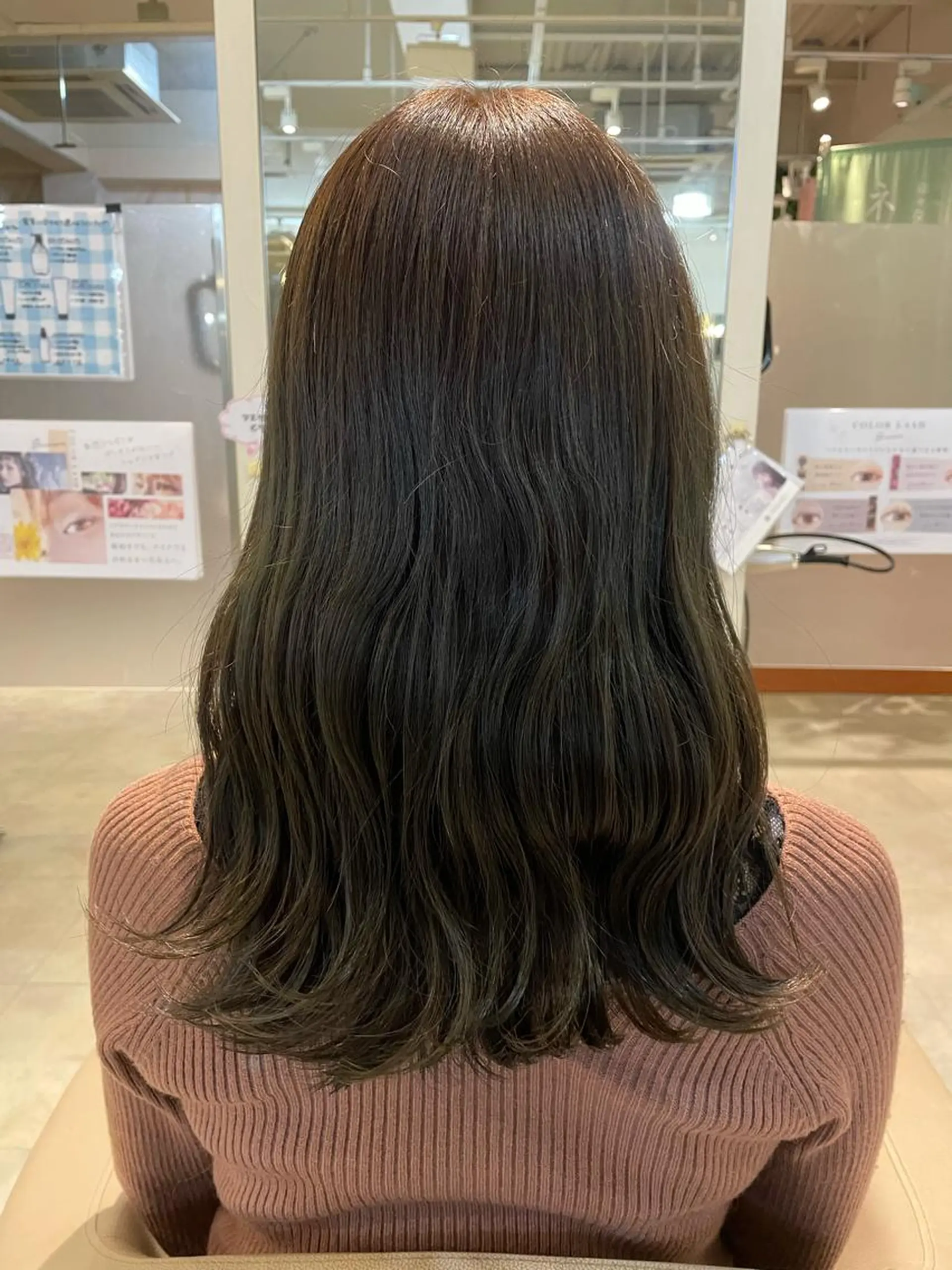 ロング カラー ヘアアレンジ 透明感カラー 小森 永のヘアスタイル