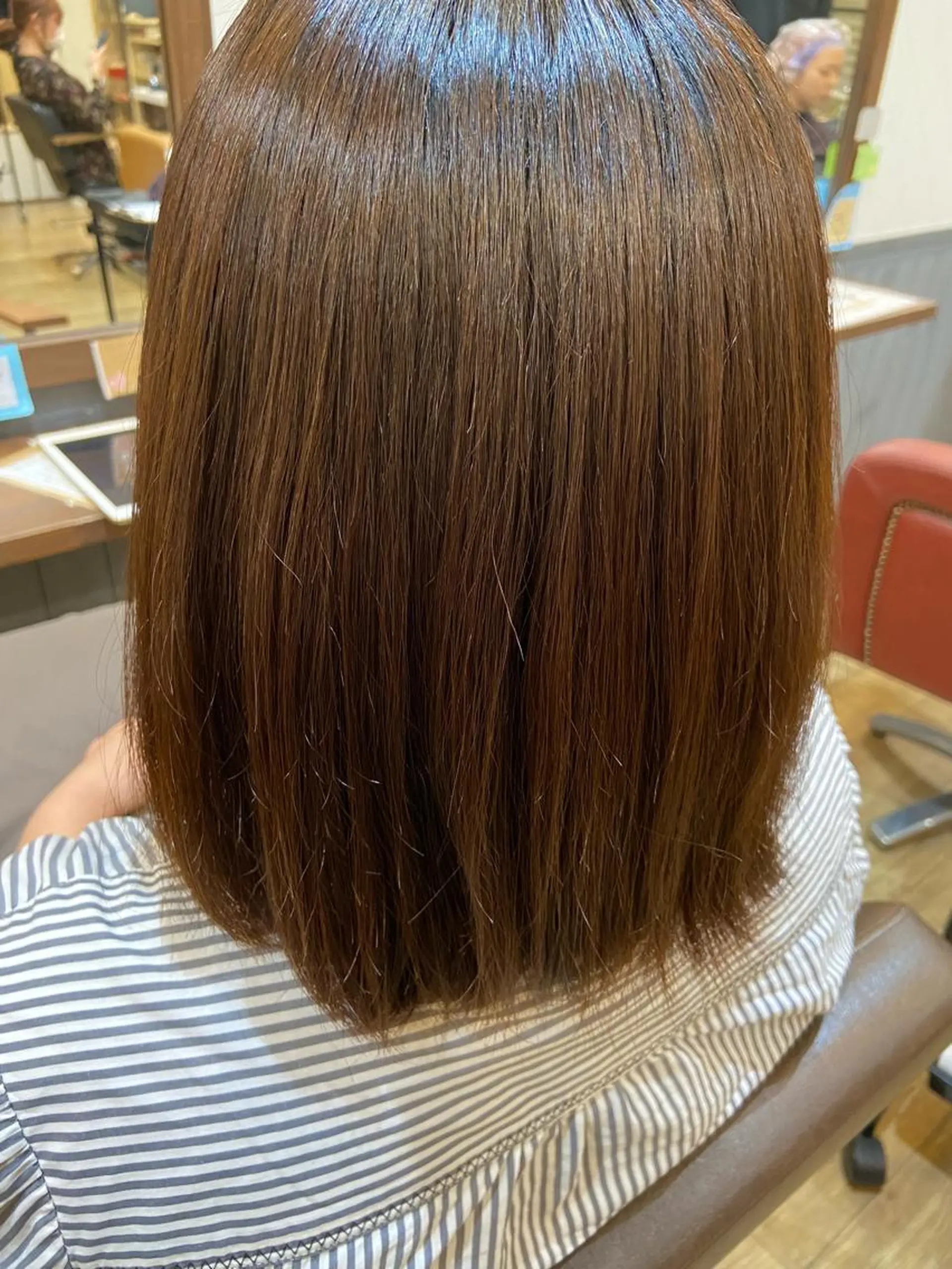ミディアム 縮毛矯正 ハラダ ヒナミのヘアスタイル