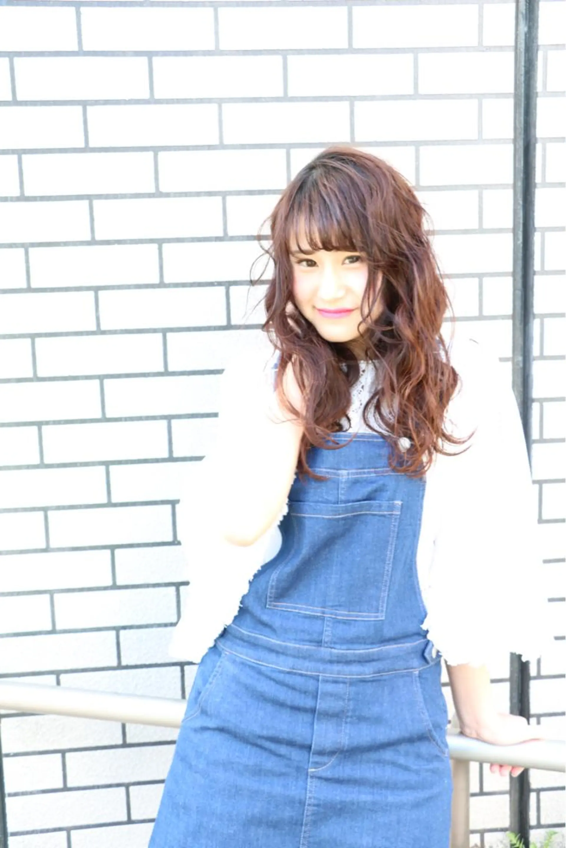 ミディアム セミロング ロング カラー パーマ LUCK本厚木 浦住 貴大のヘアスタイル