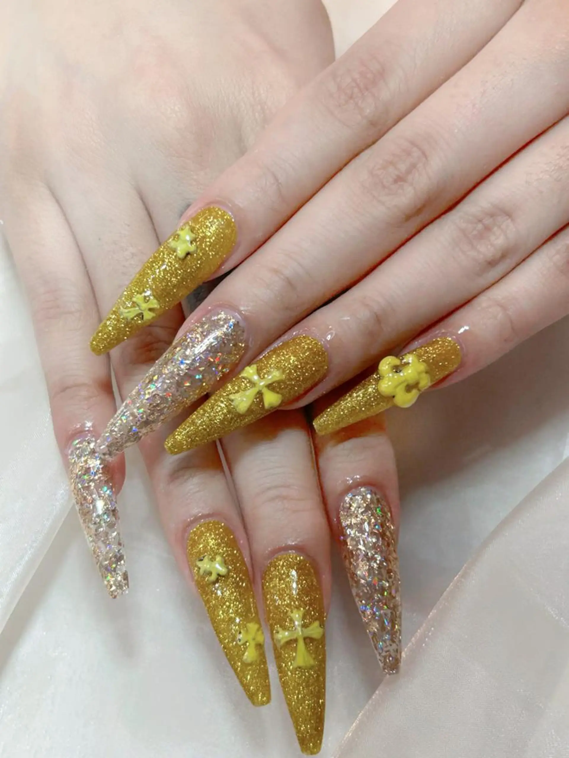 ネイル VIVIAN リサのネイルデザイン