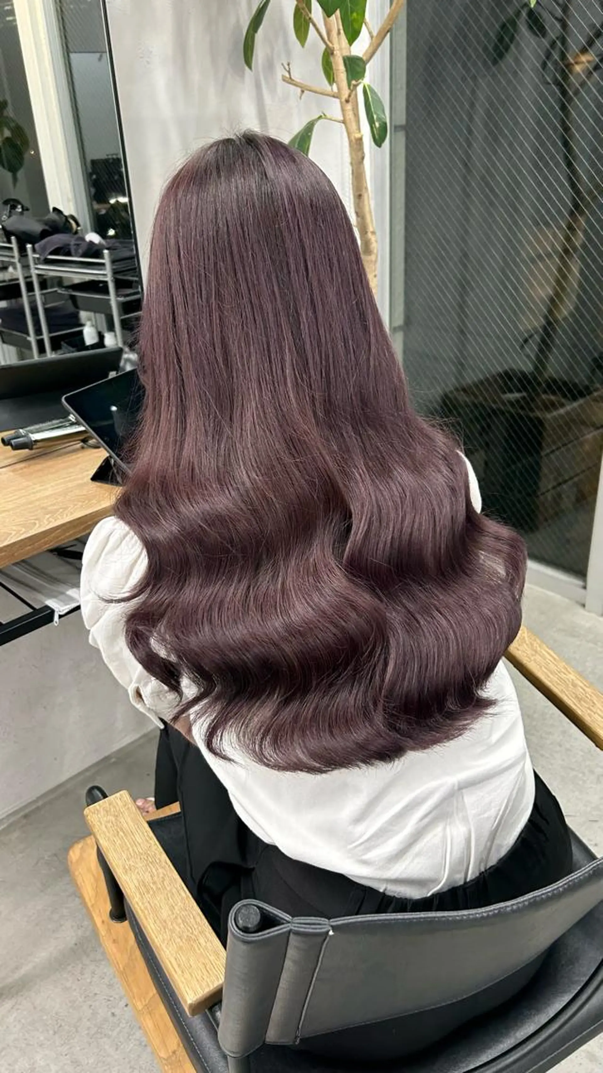 ロング カラー カット ヘアカラー トリートメント ヘアセット RYOSUKE インナーカラーのヘアスタイル