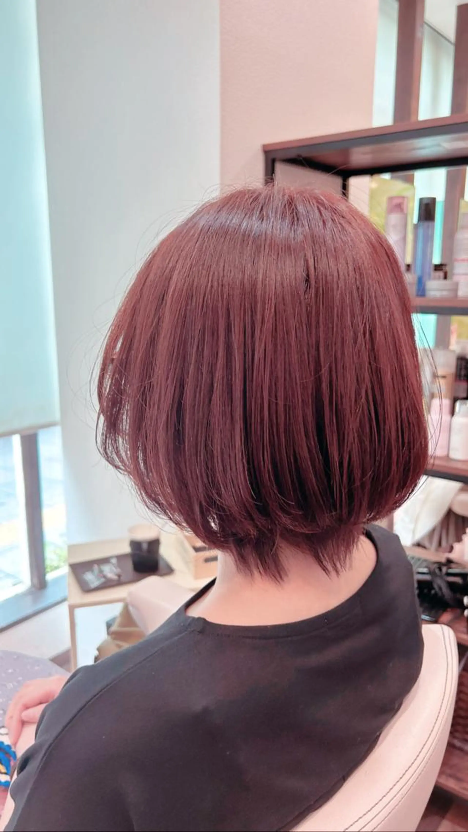 ショート カラー ピンクカラー 畑中 さとこのヘアスタイル