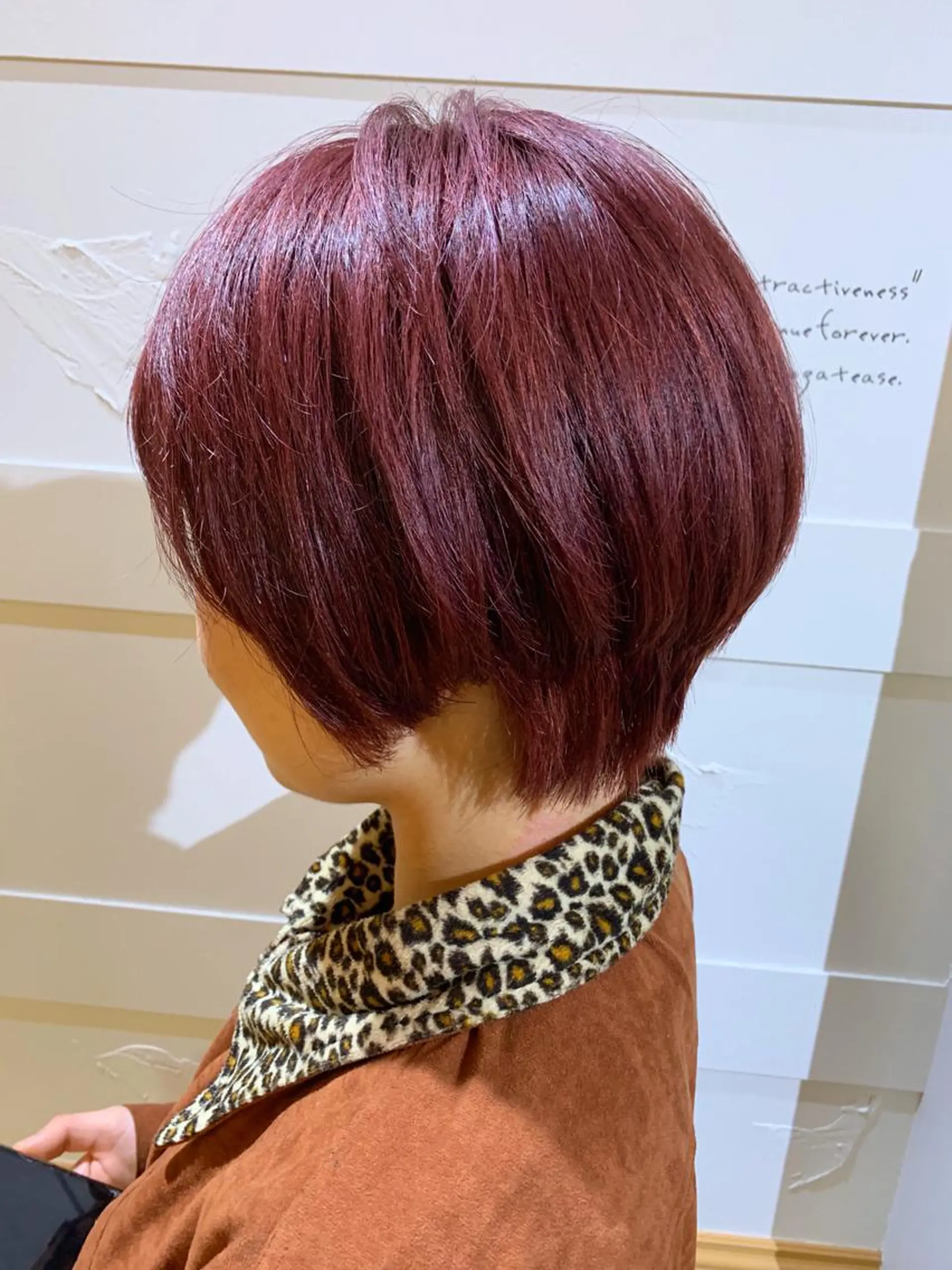 ショート カラー ベージュカラー ピンクカラー ピンクベージュ ボブ カット ヘアカラー トリートメント 船津武俊 フナツタケトシのヘアスタイル