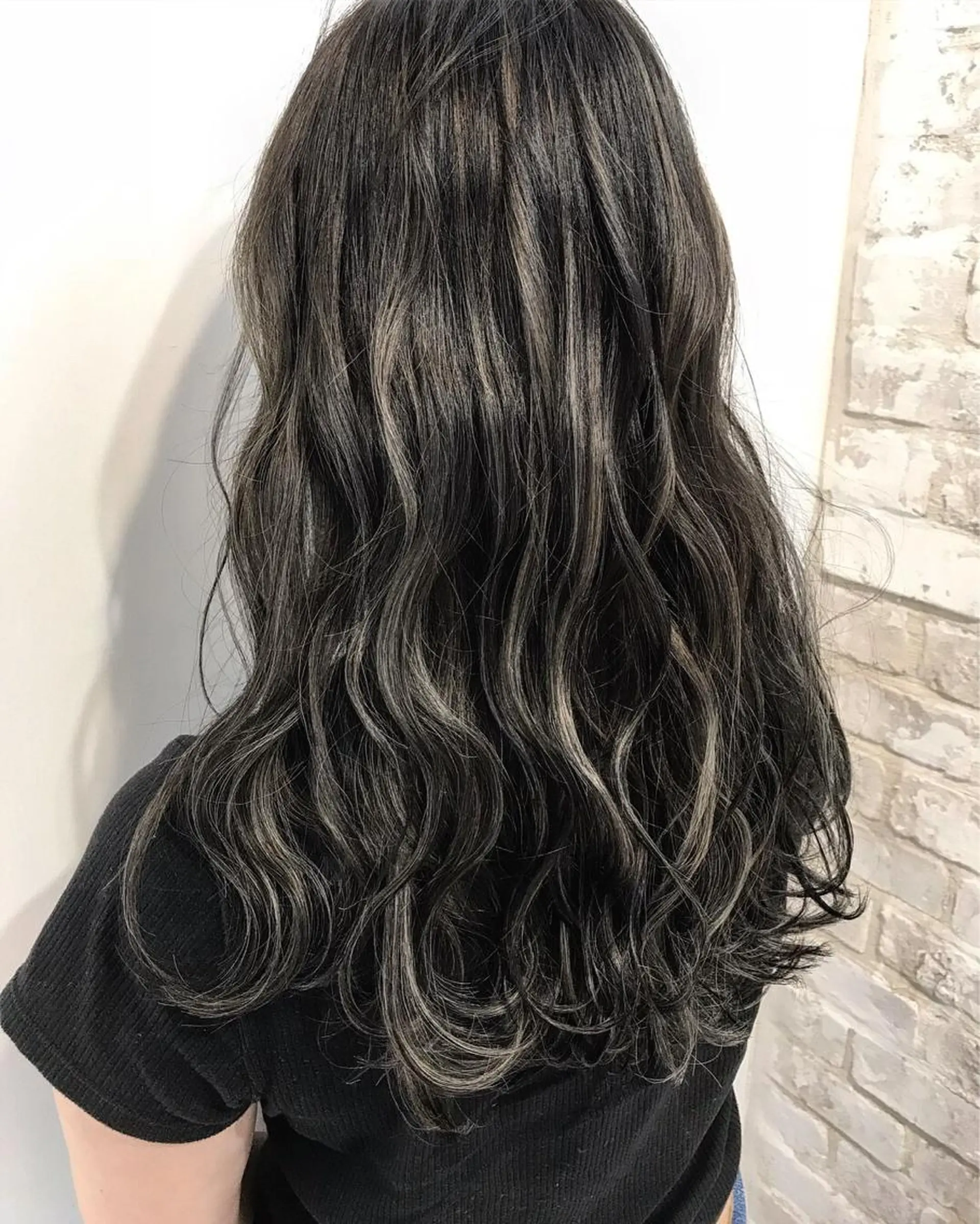 ロング カラー ハイライトカラー ハイライト カット ヘアカラー grow【グロウ】恵比寿所属・奥野 貴史　代表　レイヤーのヘアスタイル