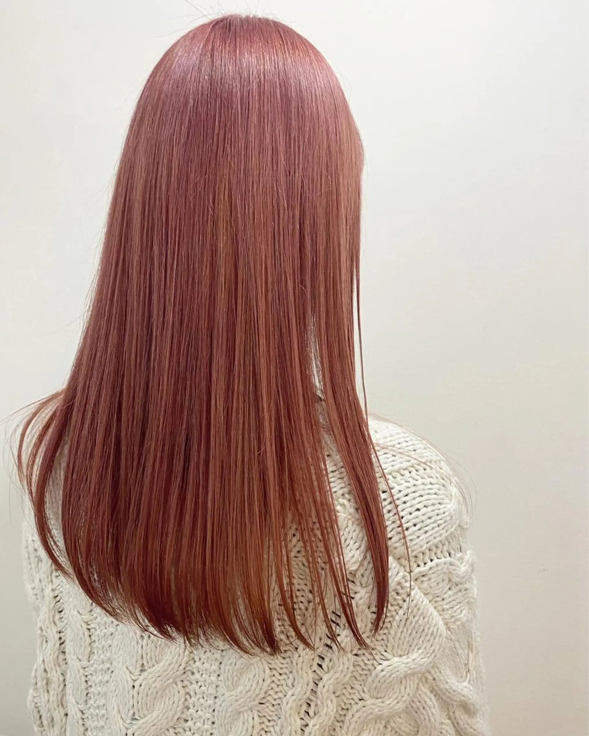 ロング カラー ベージュカラー ピンクカラー ピンクベージュ カット ヘアカラー フラム所属・WATANABE MISAKIのヘアスタイル