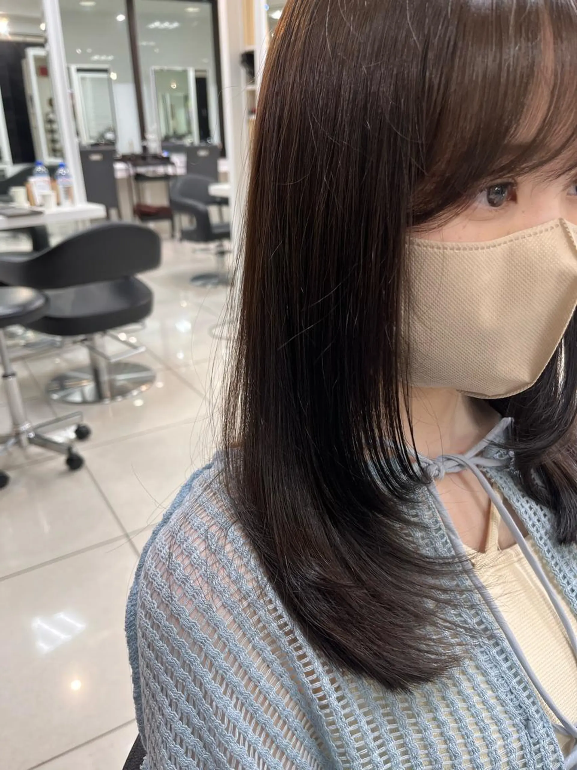セミロング カラー アッシュ 顔周りカット レイヤーカット カット ヘアカラー トリートメント メンズ縮毛矯正🦊ハ イトーン　RYOKAのヘアスタイル