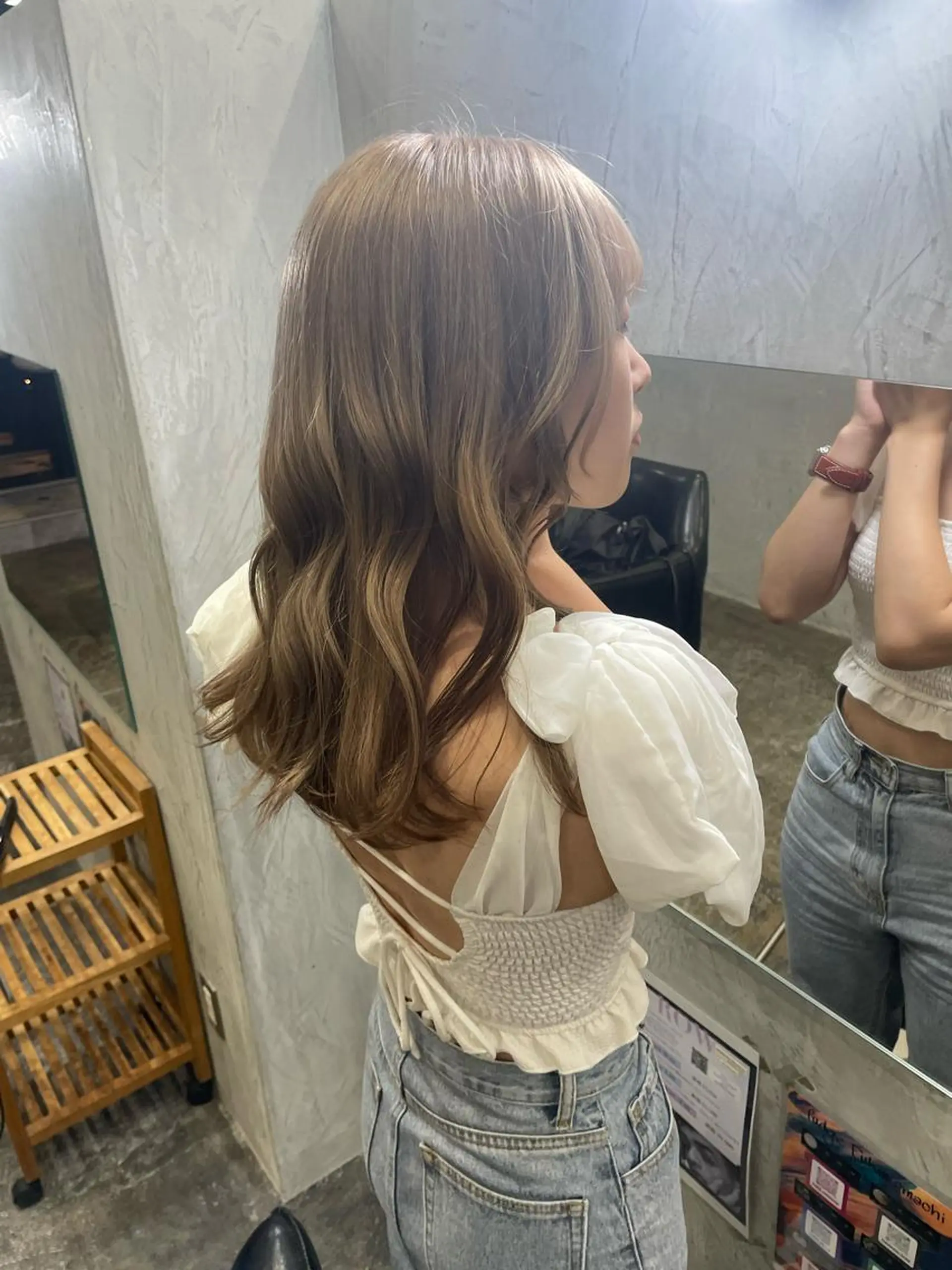 カラー ブリーチ fudge所属・MaisonHALU 松浦光咲のヘアスタイル