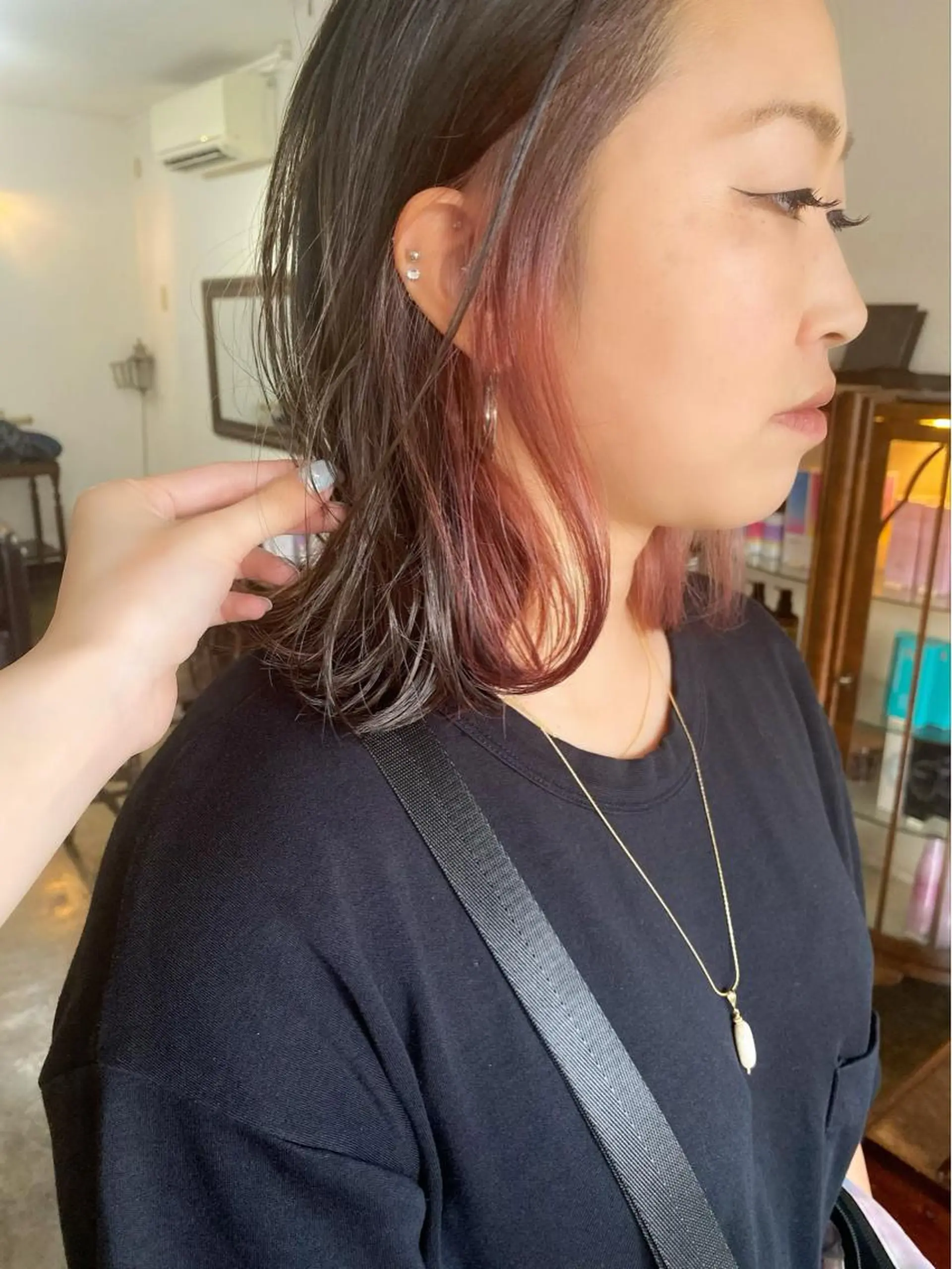 ミディアム 艶カラー🫧 MOMOYOのヘアスタイル
