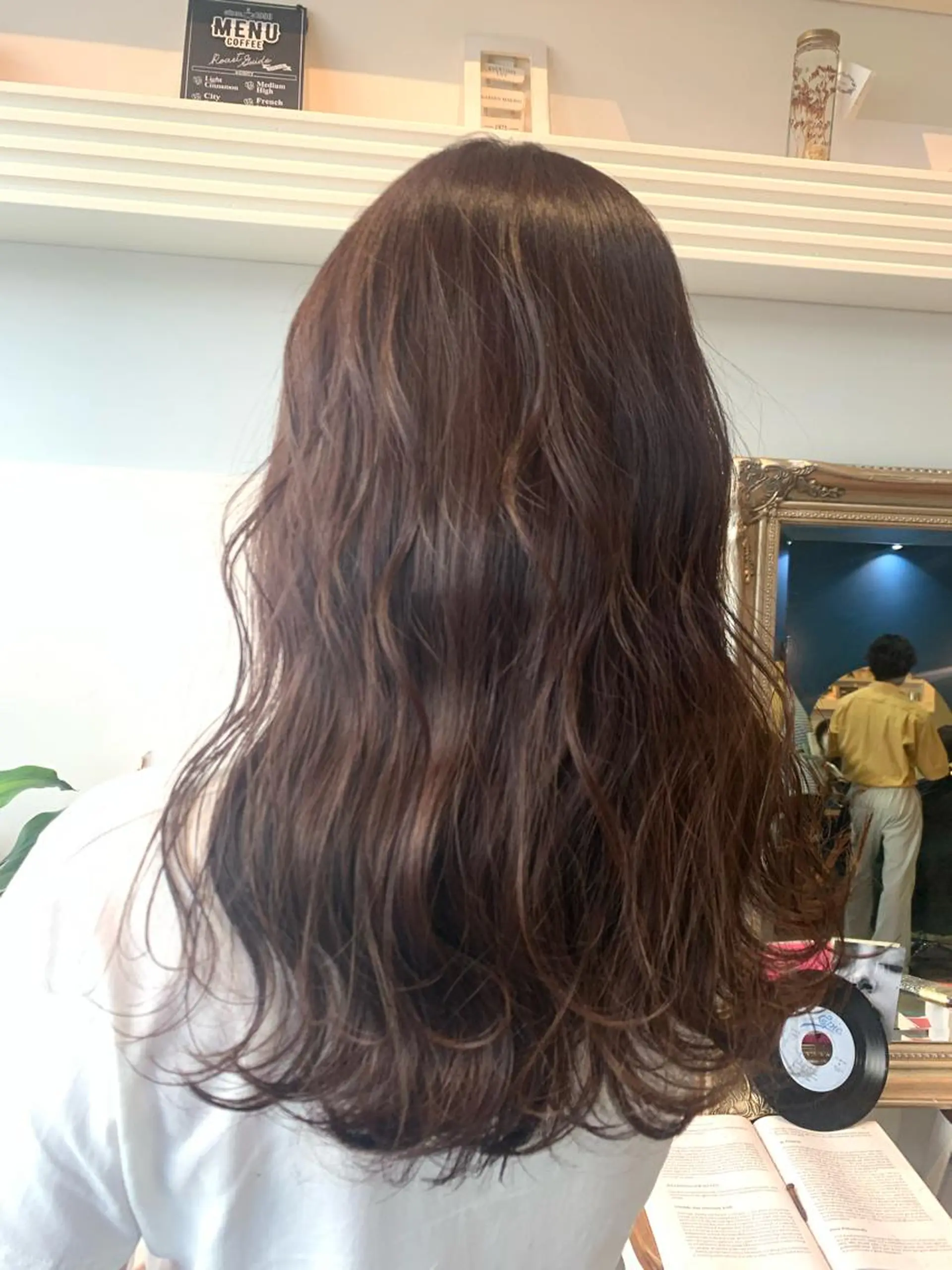 ロング ヘアカラー トリートメント ヘッドスパ ヘアセット 山口 竣也のヘアスタイル